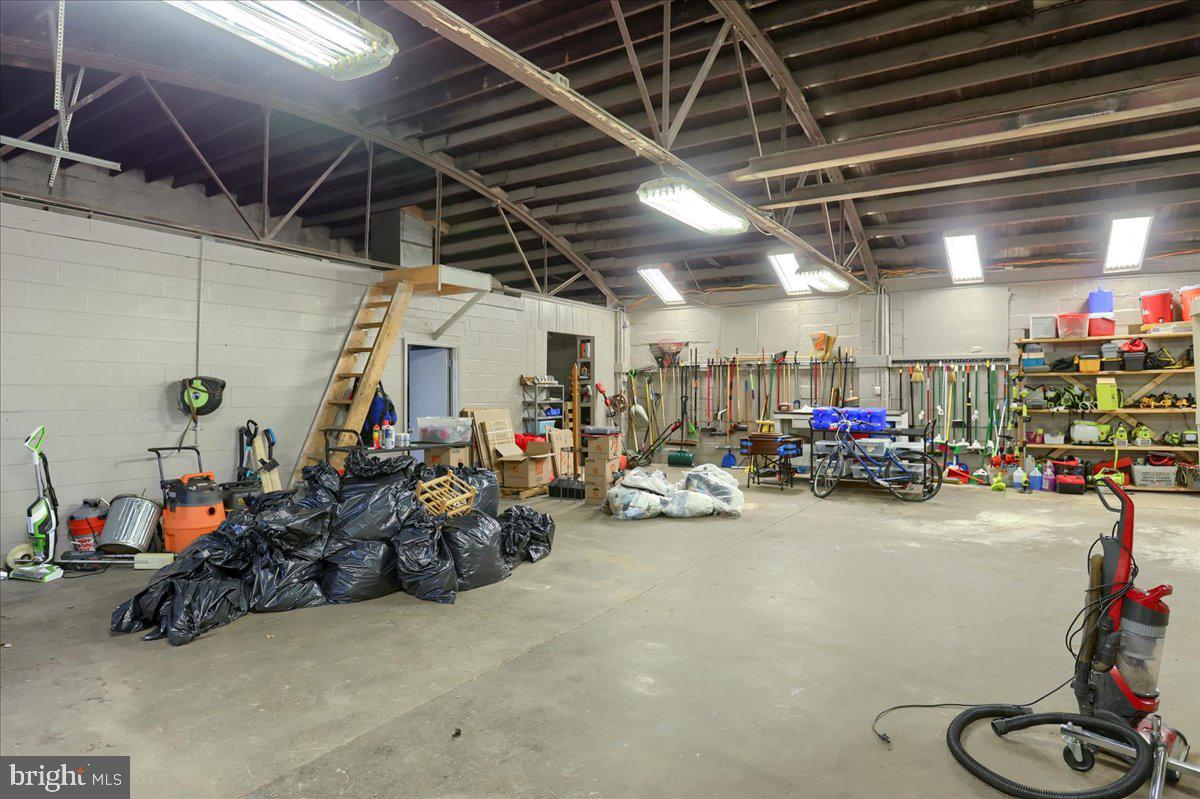 LITTLESTOWN - Commercial Sale