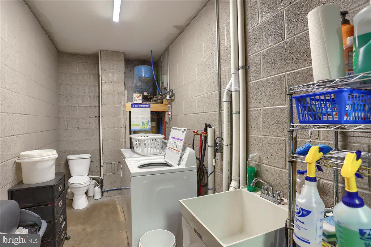 LITTLESTOWN - Commercial Sale