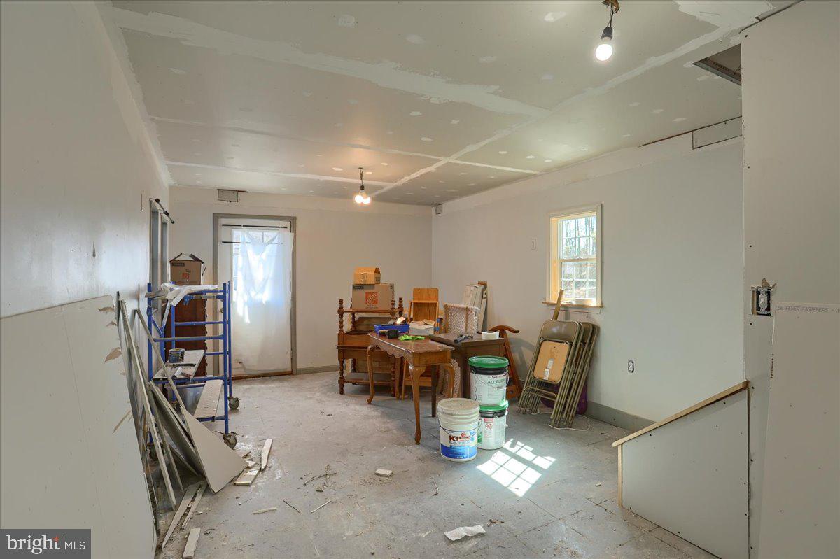 LITTLESTOWN - Commercial Sale