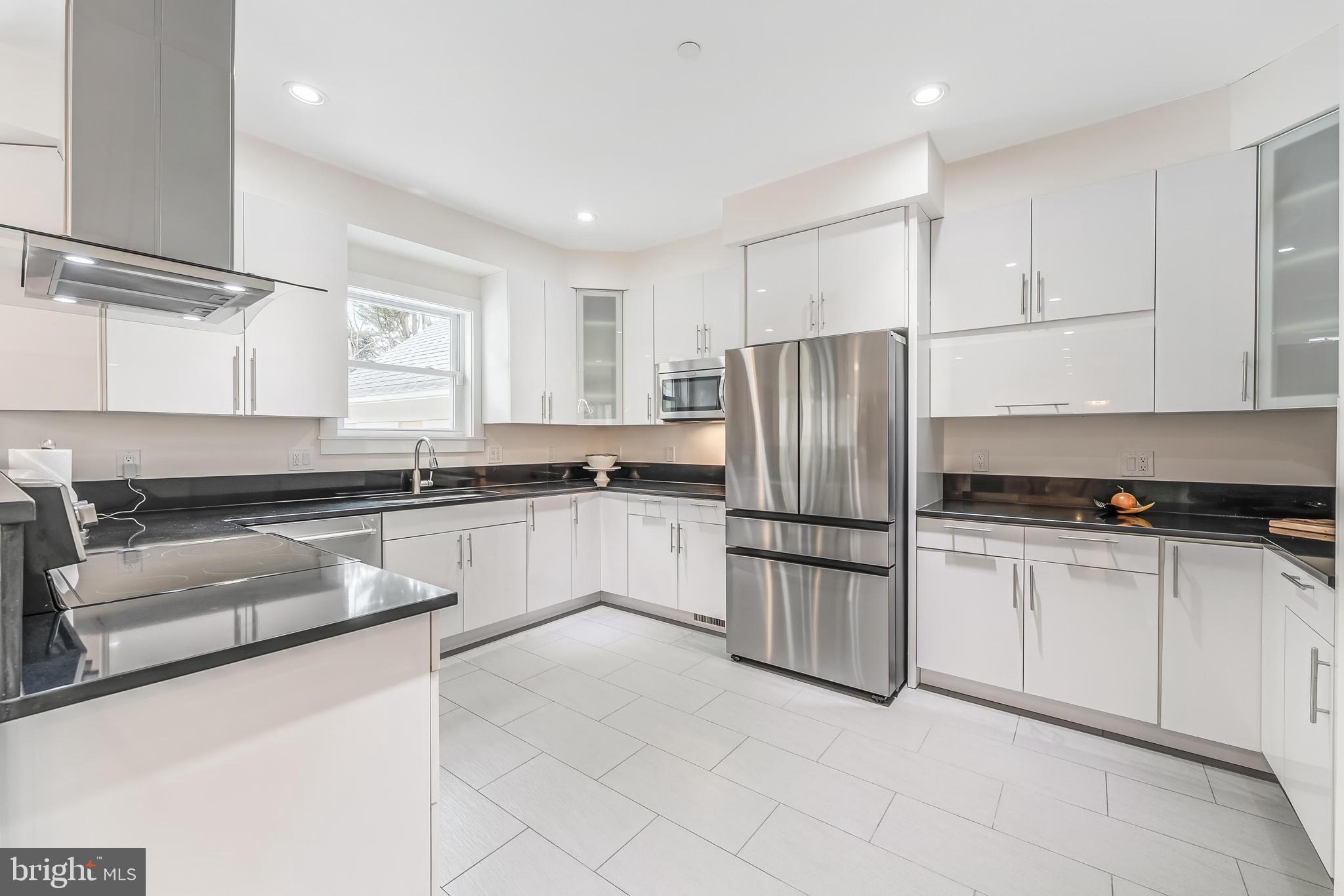 WILDWOOD HILLS - Residential