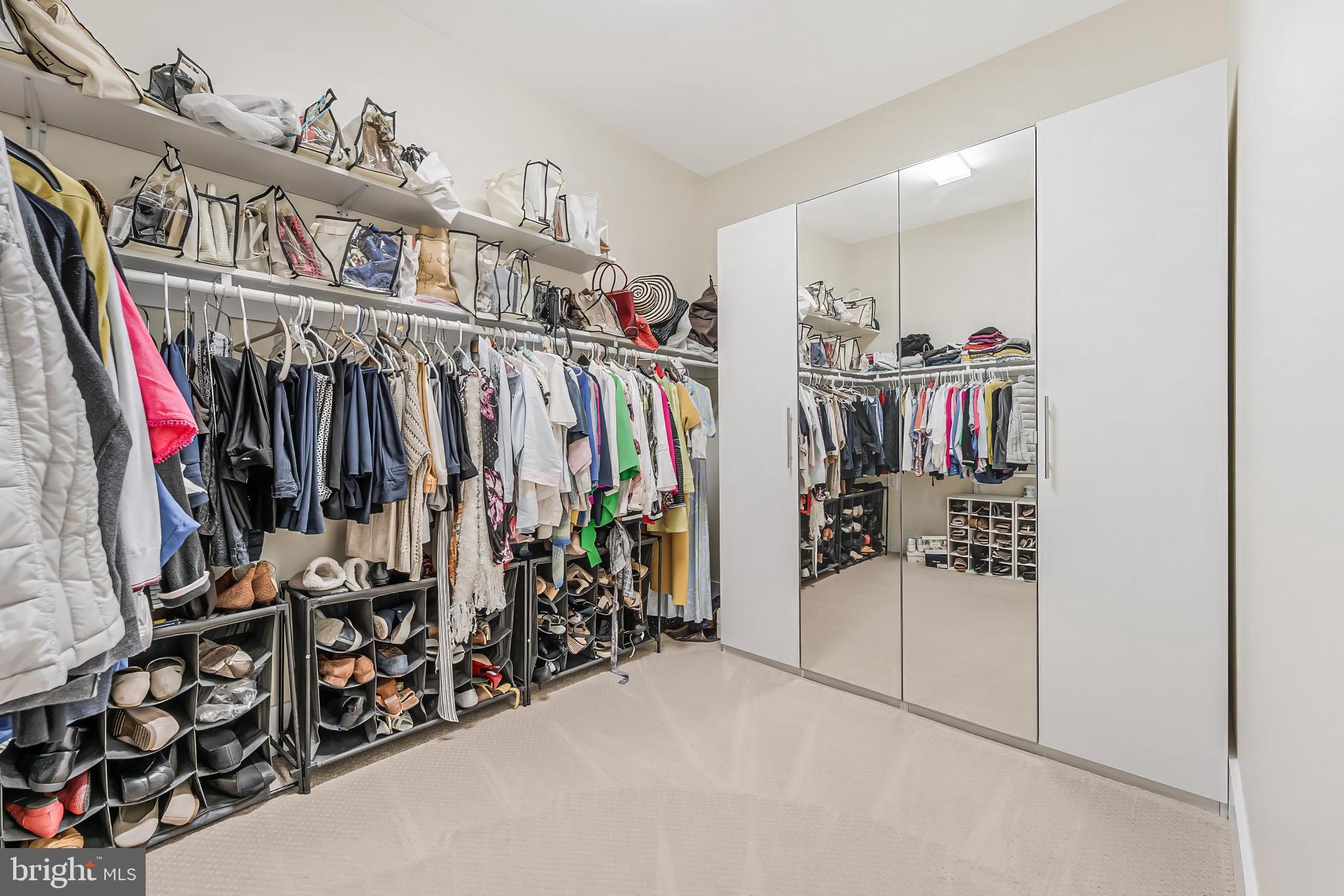 WILDWOOD HILLS - Residential