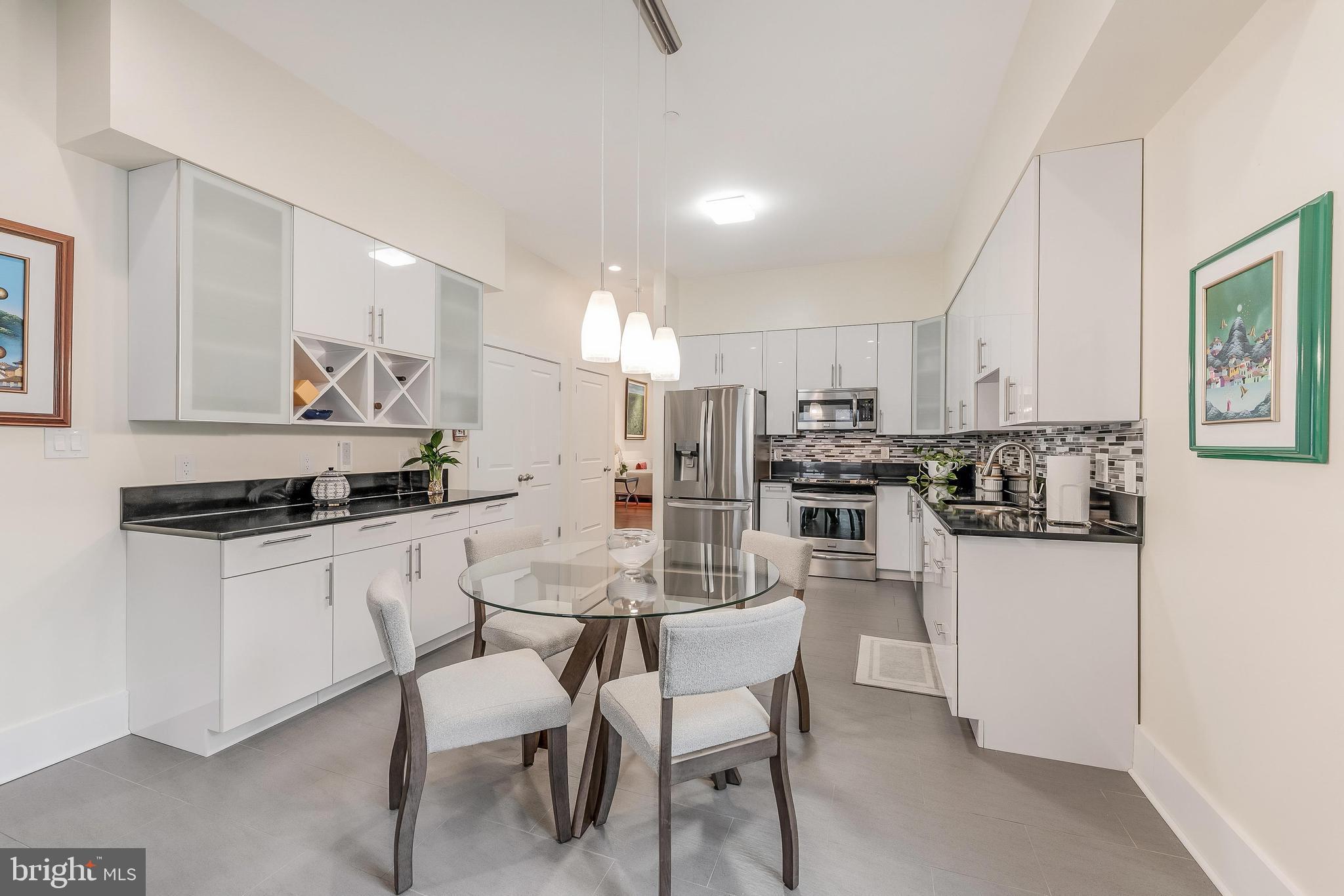 WILDWOOD HILLS - Residential