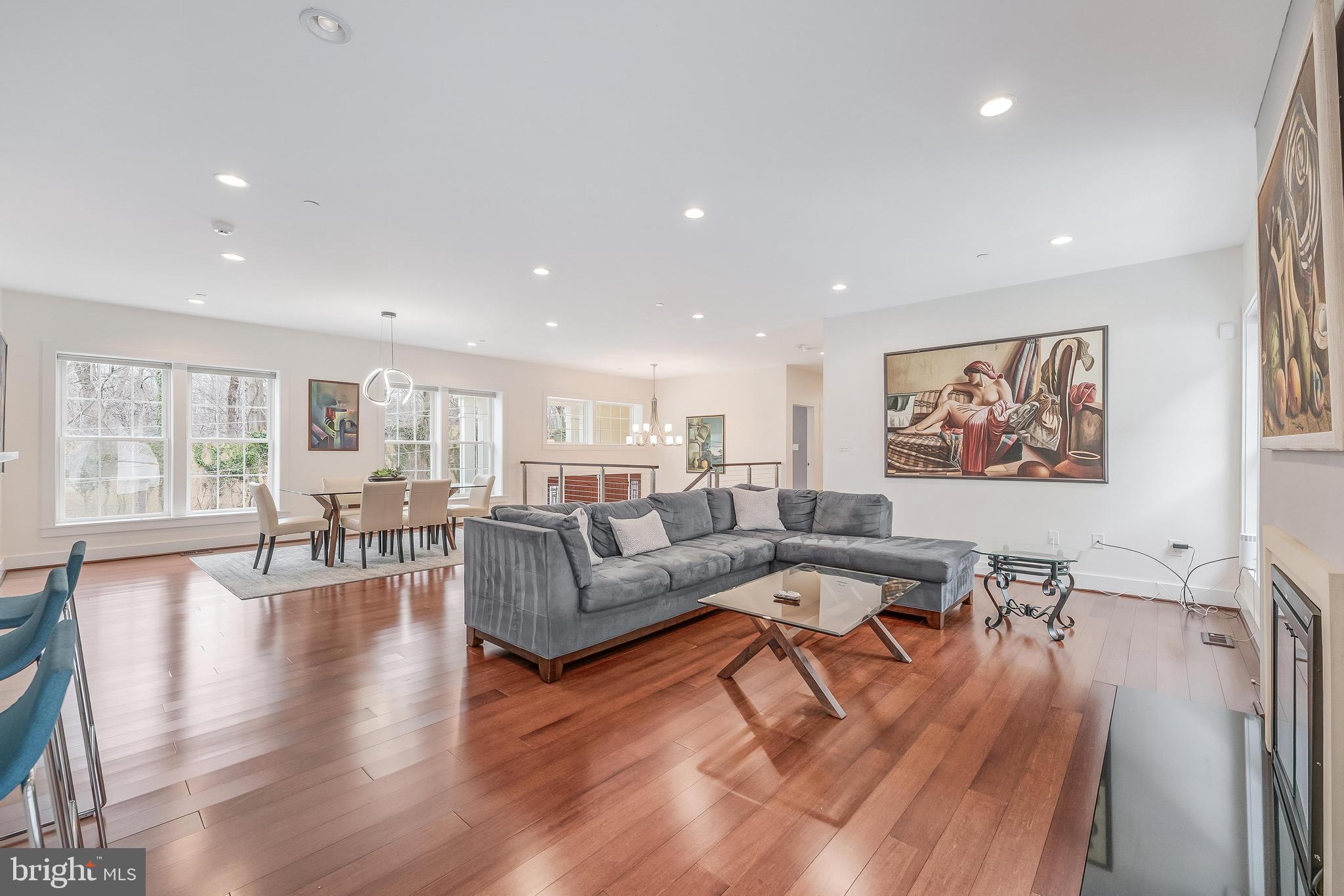 WILDWOOD HILLS - Residential