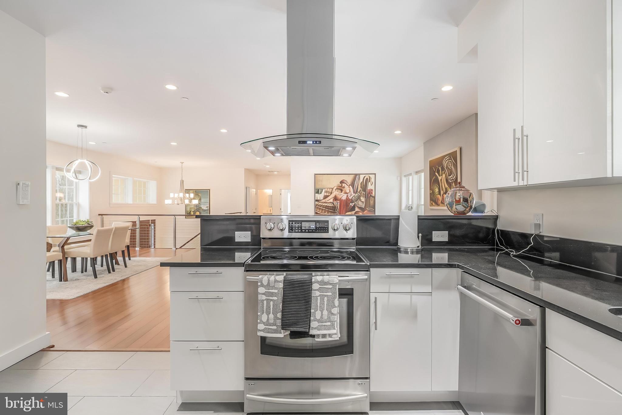 WILDWOOD HILLS - Residential