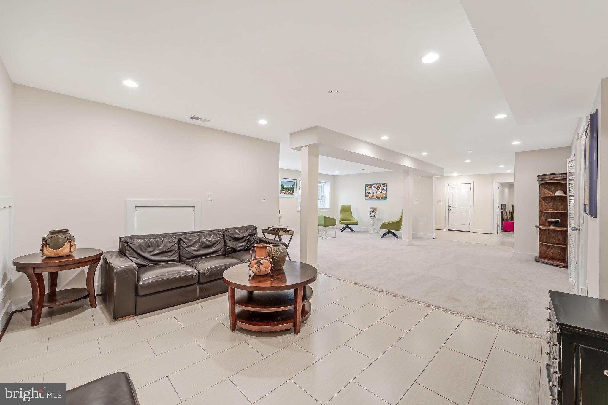 WILDWOOD HILLS - Residential