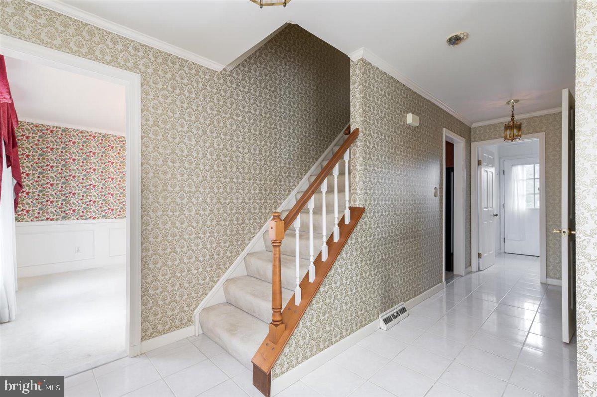 SEMINARY RIDGE - Residential