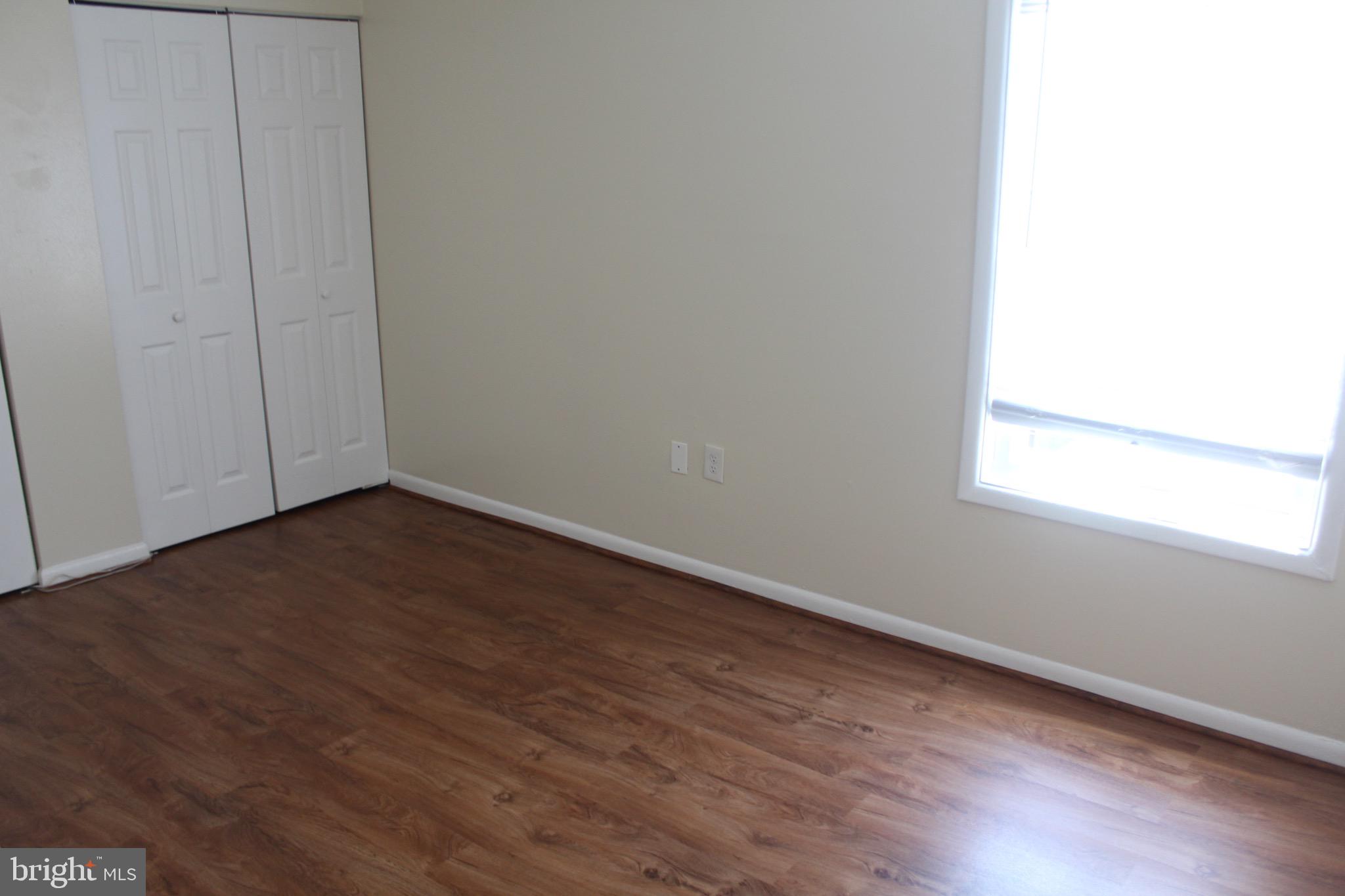 GREENBRIAR CONDO PHASE I - Residential Lease