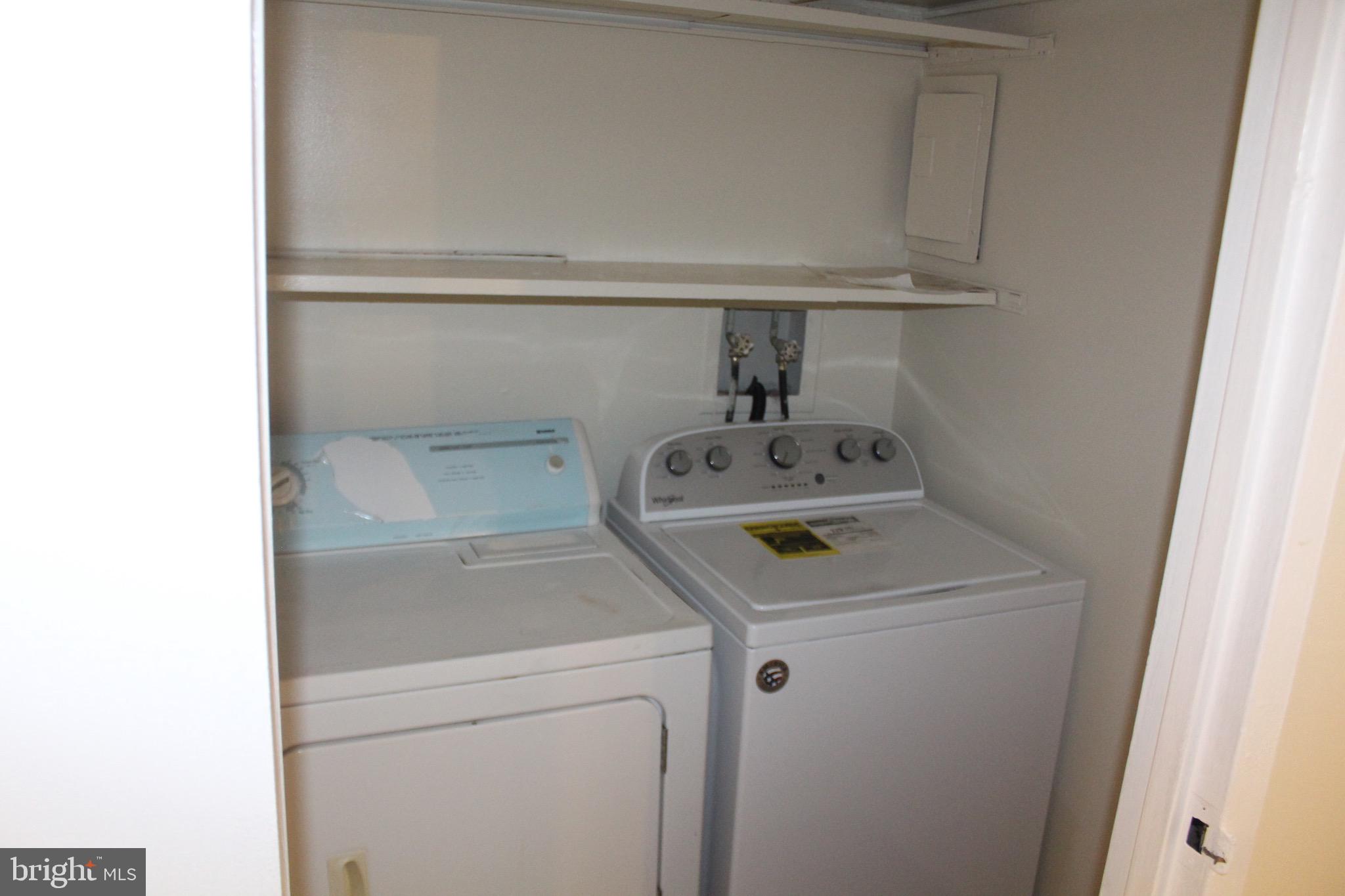 GREENBRIAR CONDO PHASE I - Residential Lease