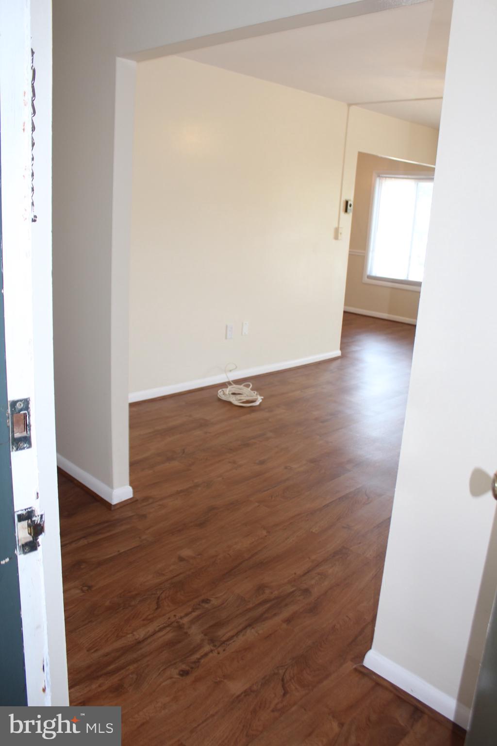 GREENBRIAR CONDO PHASE I - Residential Lease