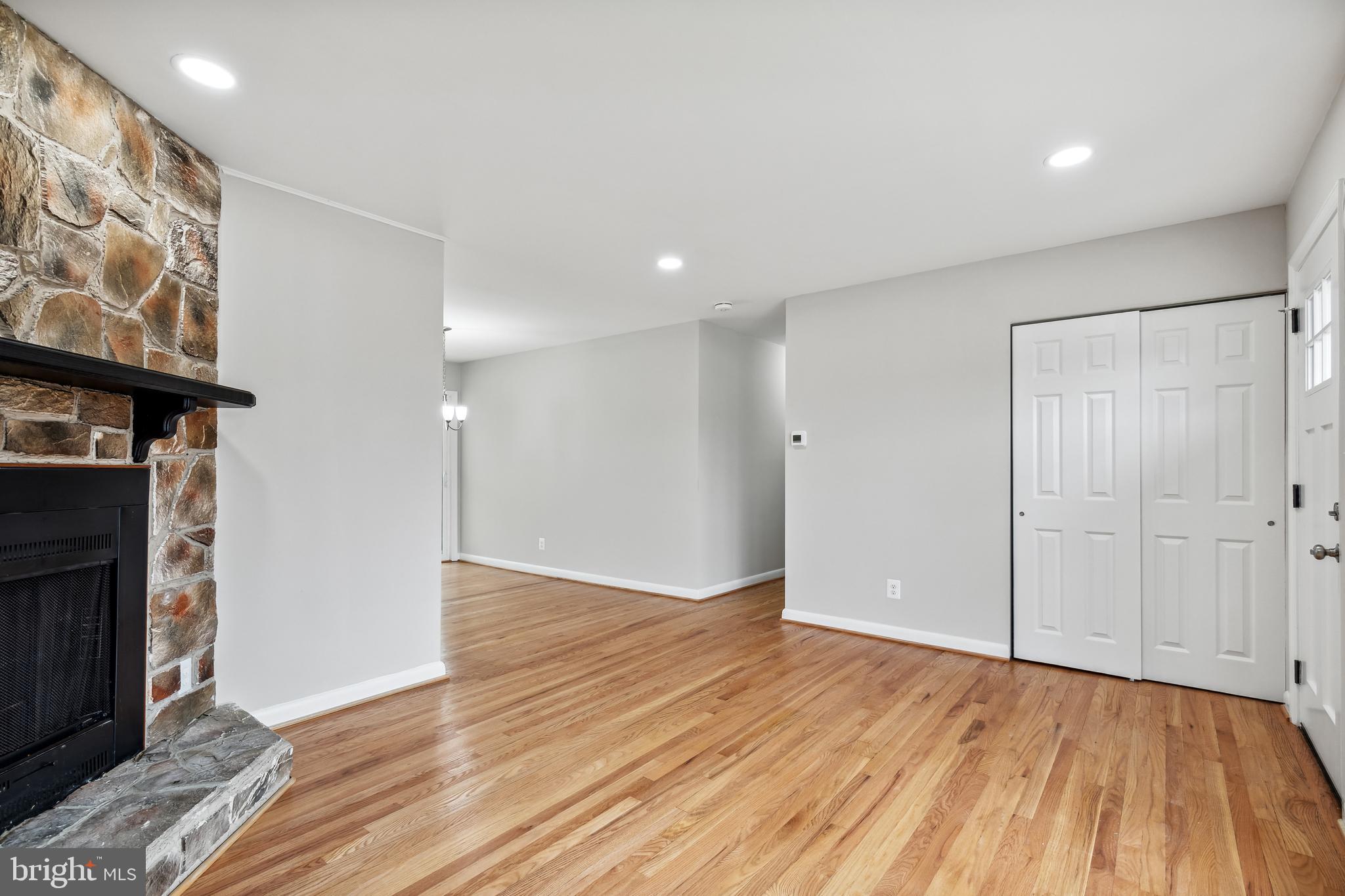 ODENTON HEIGHTS - Residential