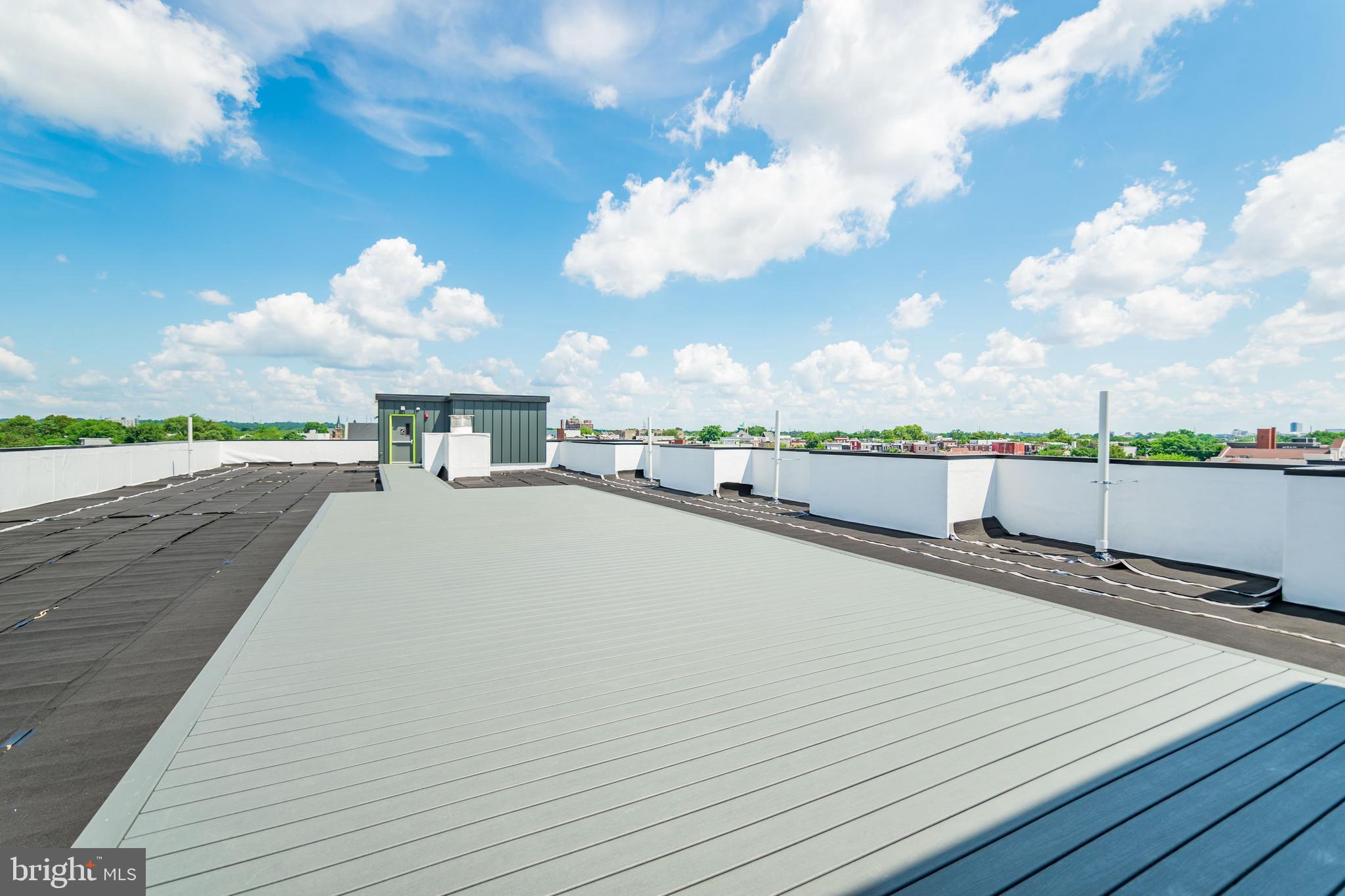 UNIVERSITY CITY - Residential Lease