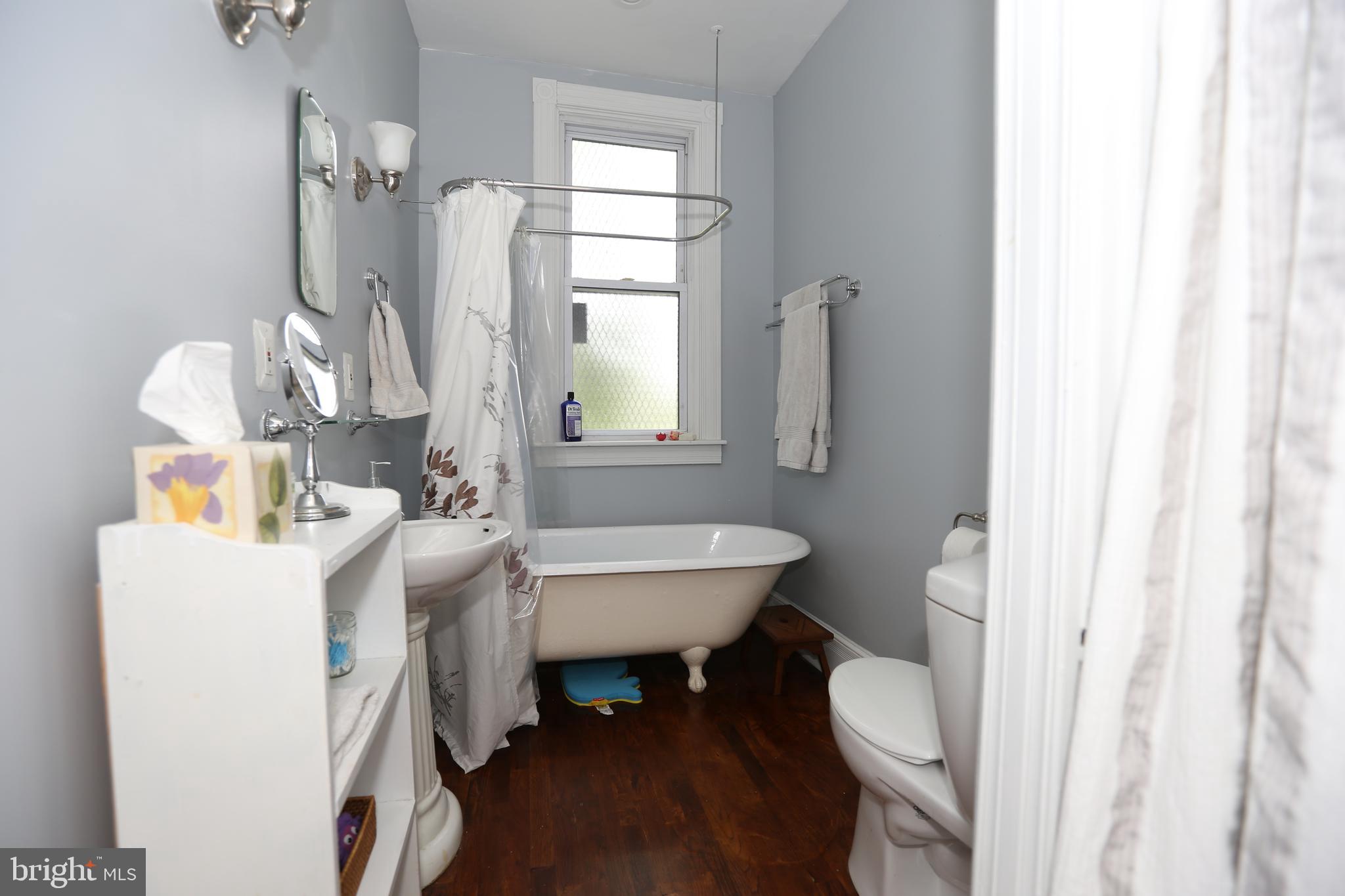 RESERVOIR HILL HISTORIC DISTRICT - Residential Lease