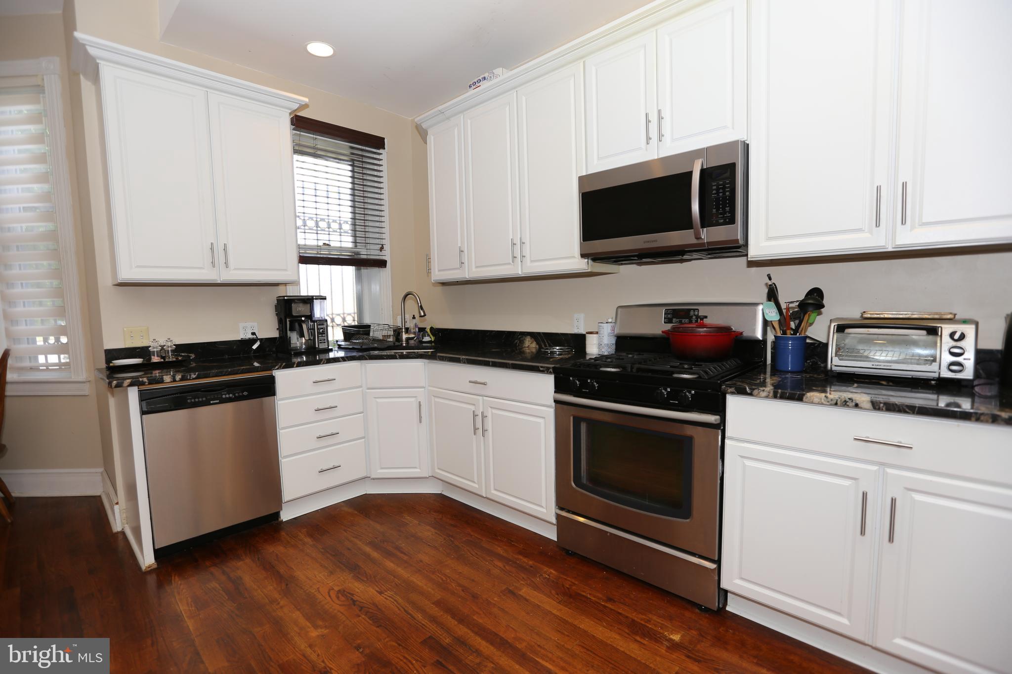 RESERVOIR HILL HISTORIC DISTRICT - Residential Lease