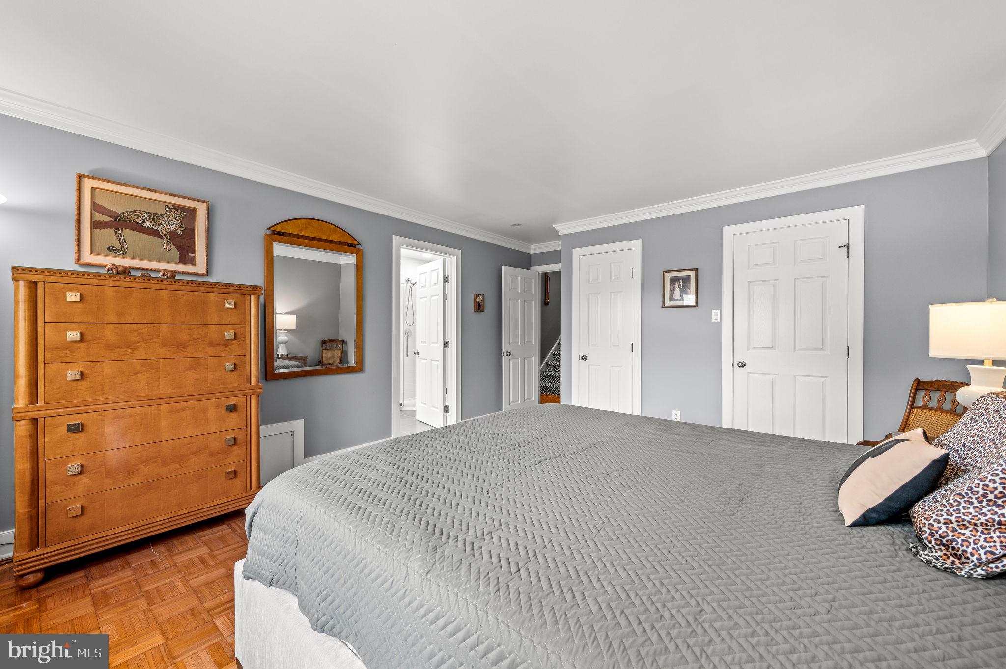 GREYTHORNE WOODS - Residential