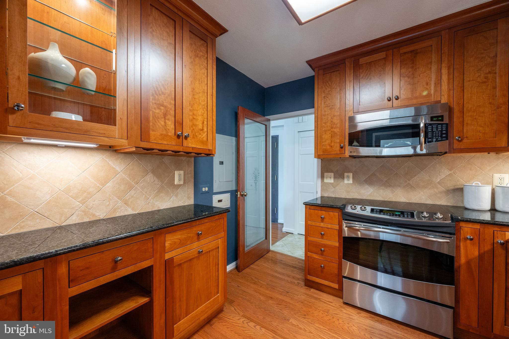 CRYSTAL PARK - Residential