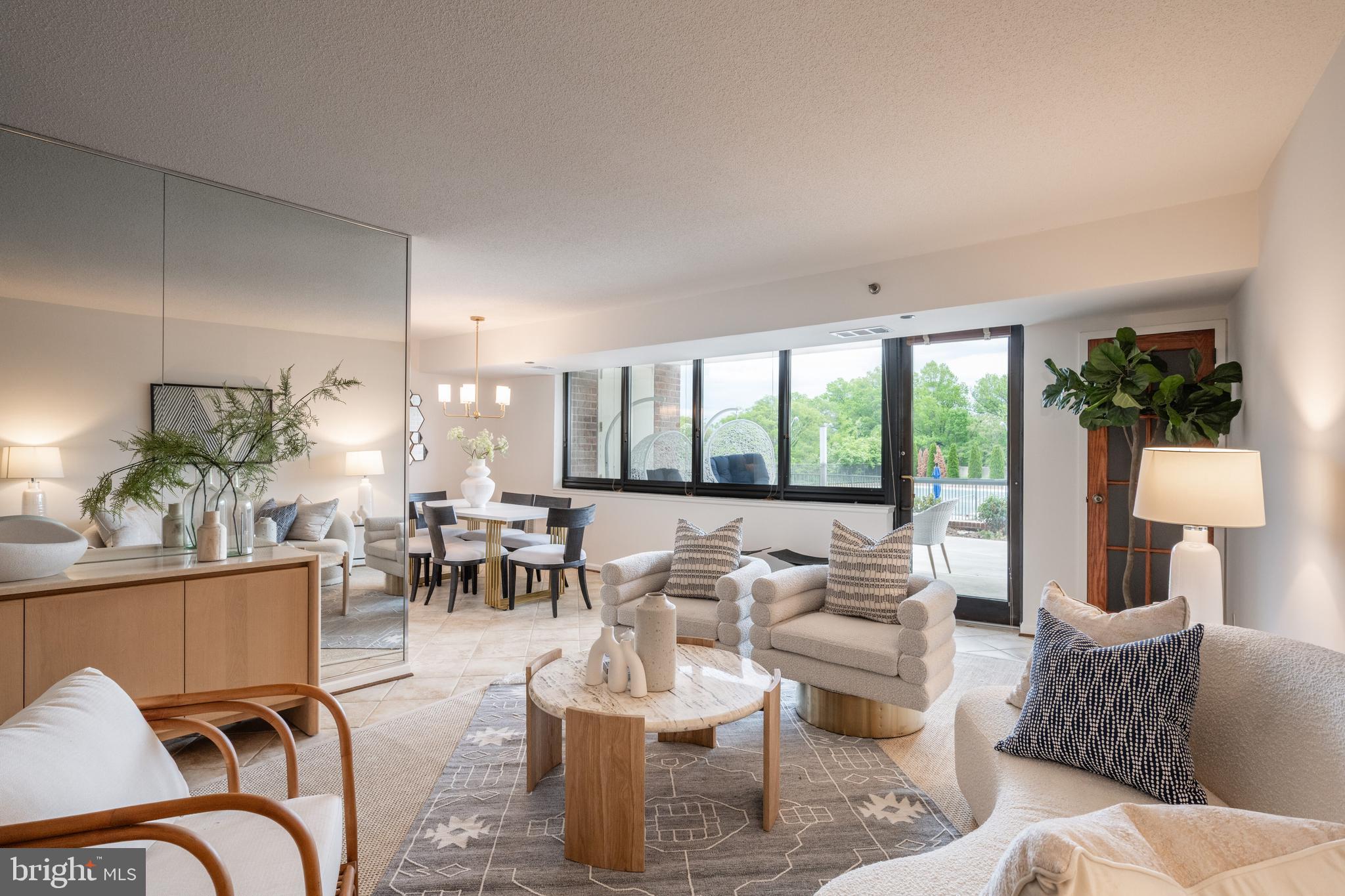 CRYSTAL PARK - Residential