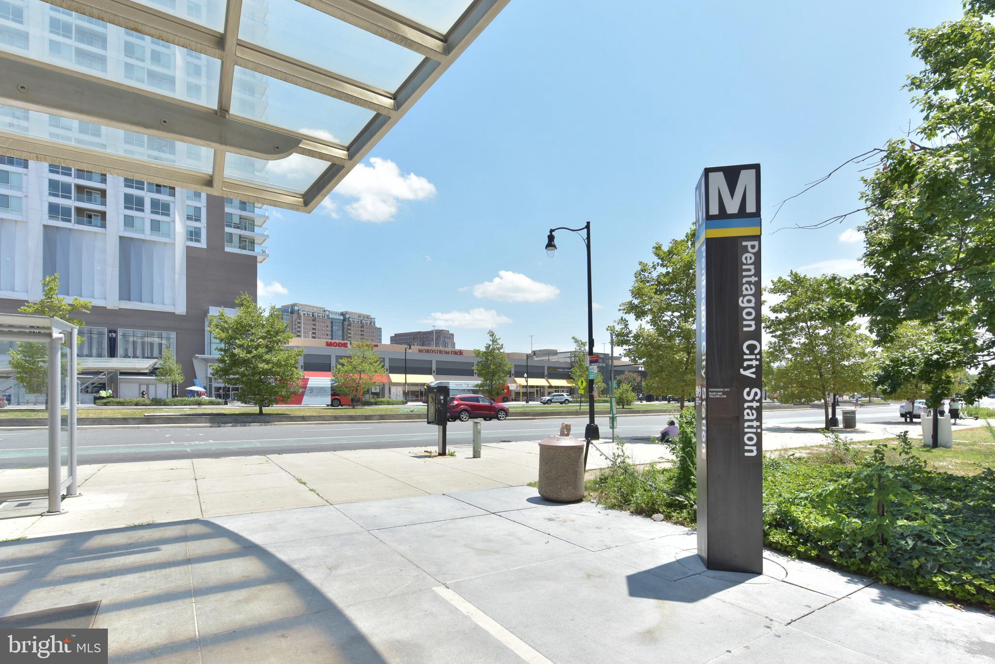 CRYSTAL PARK - Residential