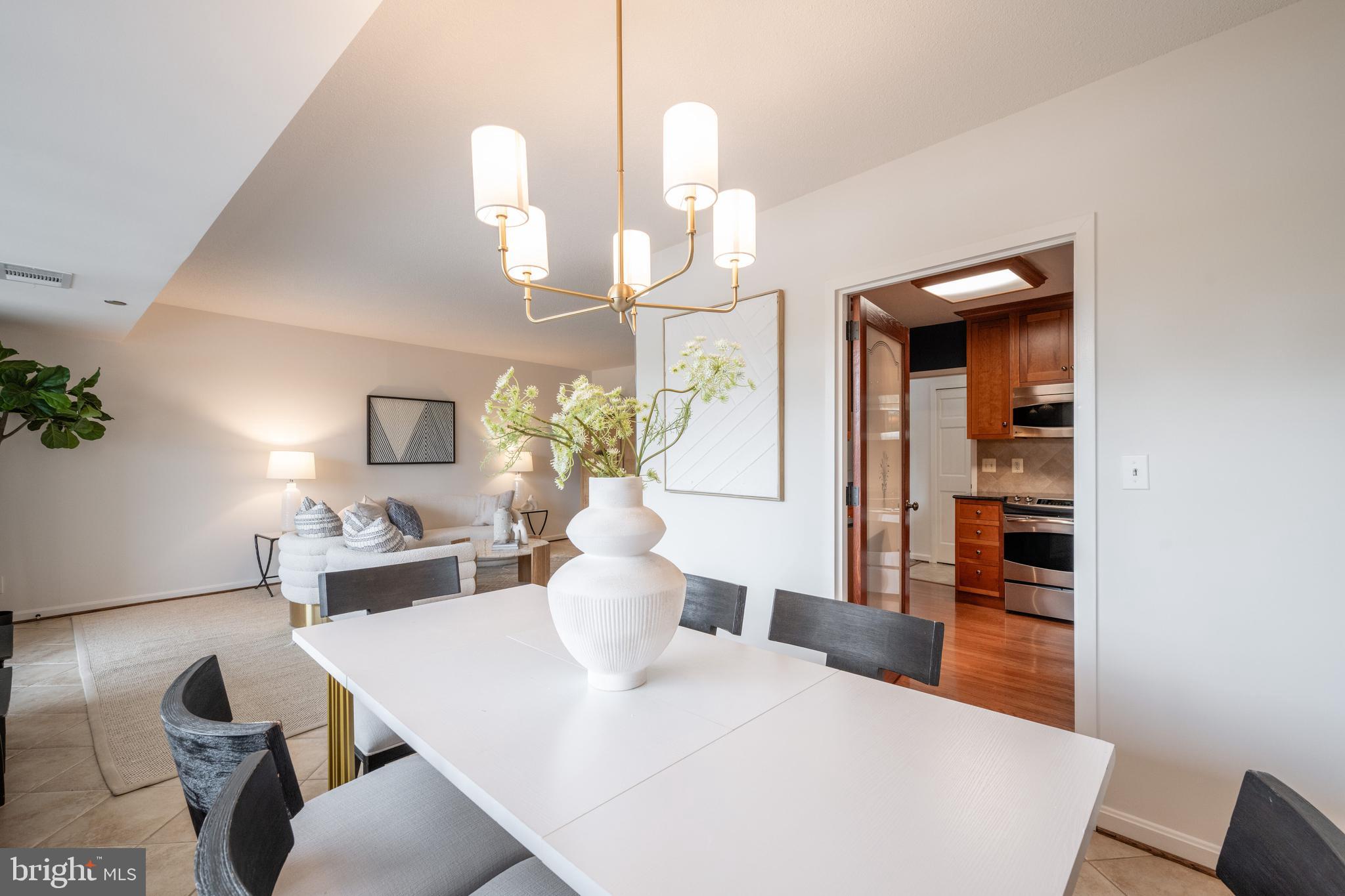 CRYSTAL PARK - Residential