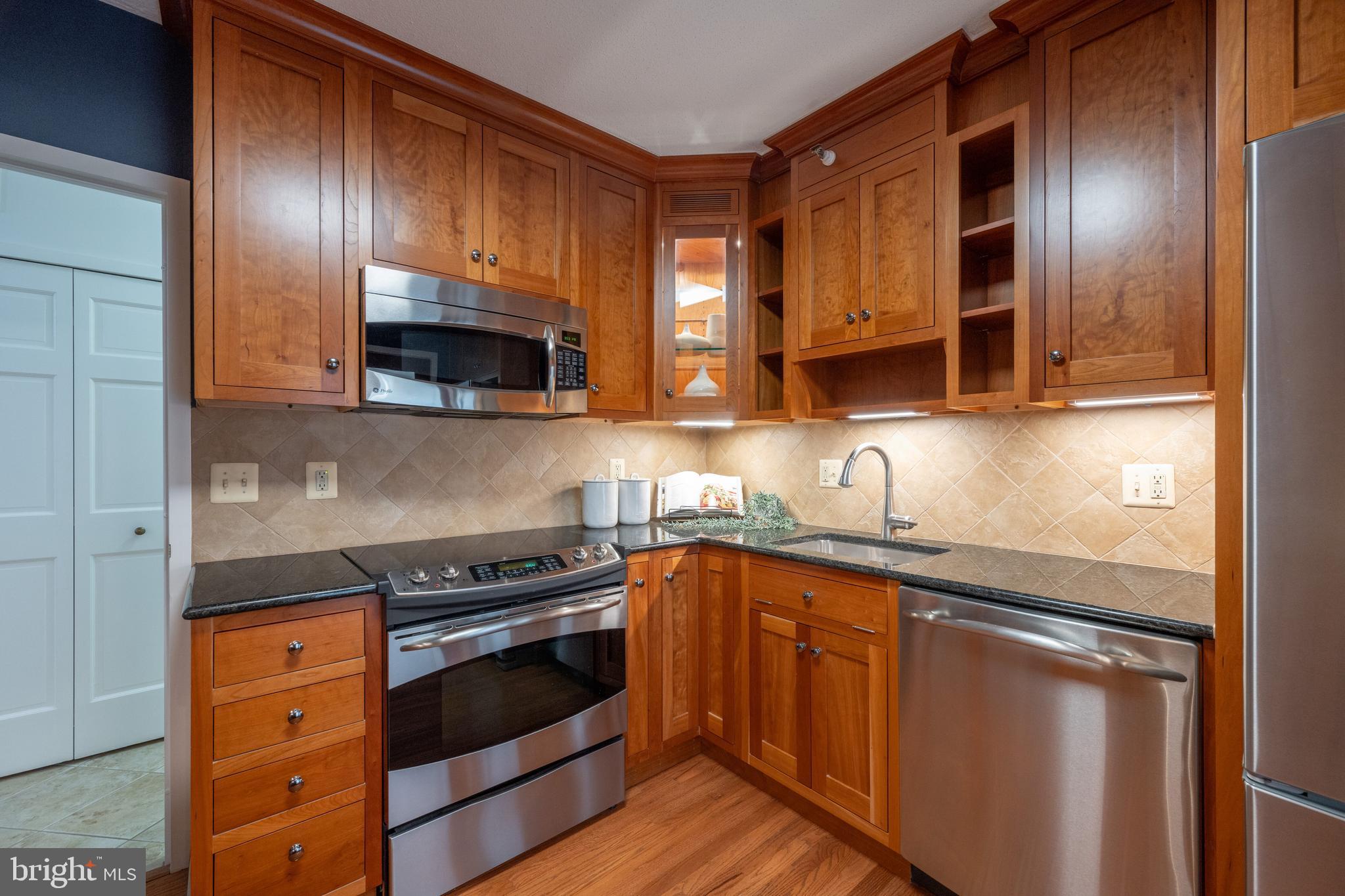 CRYSTAL PARK - Residential