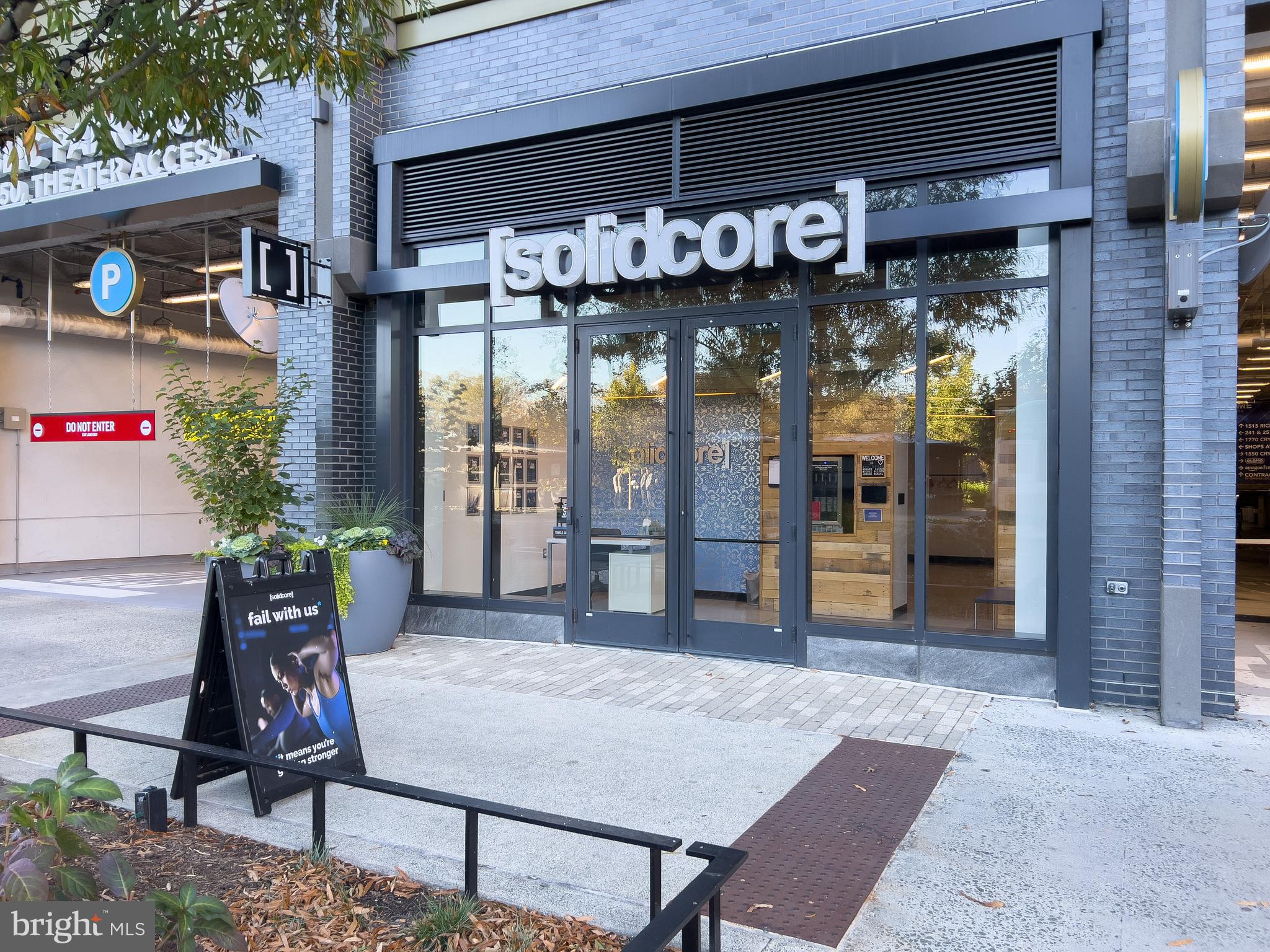 CRYSTAL PARK - Residential