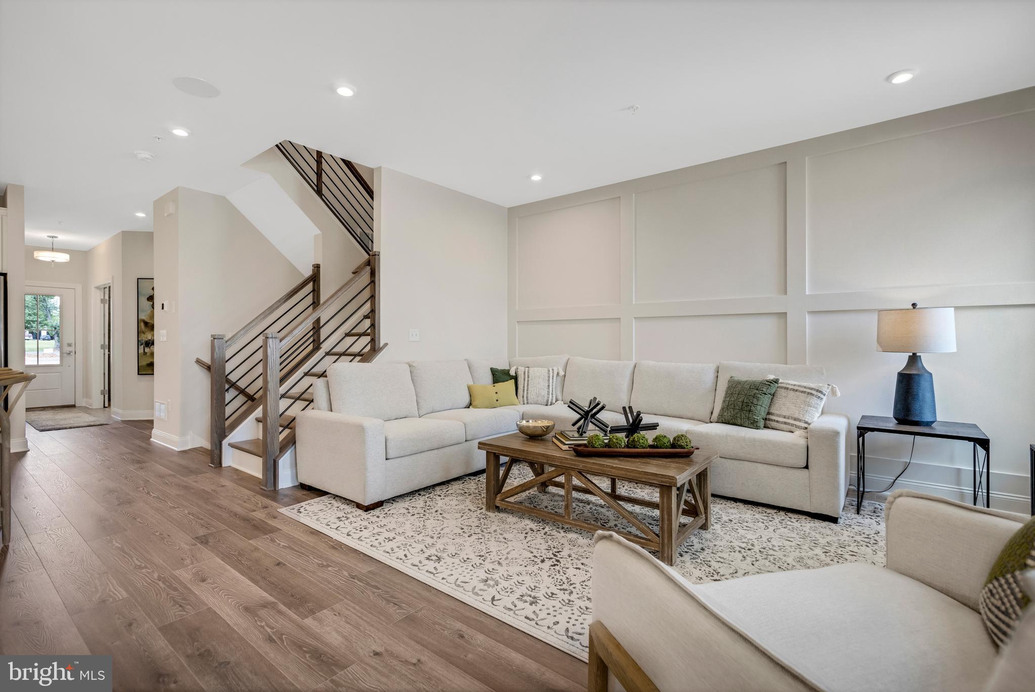 MASON SQUARE - Residential