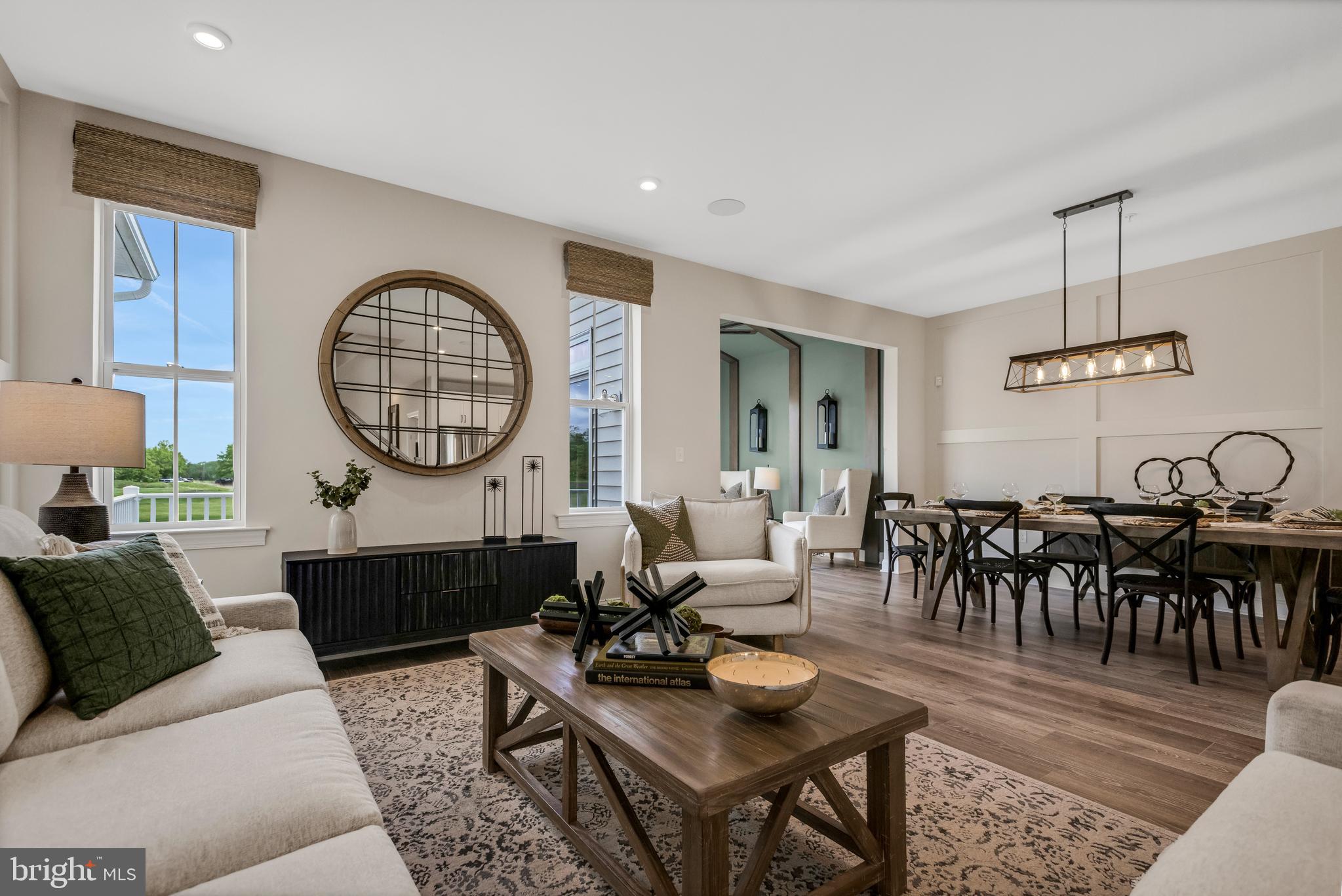 MASON SQUARE - Residential