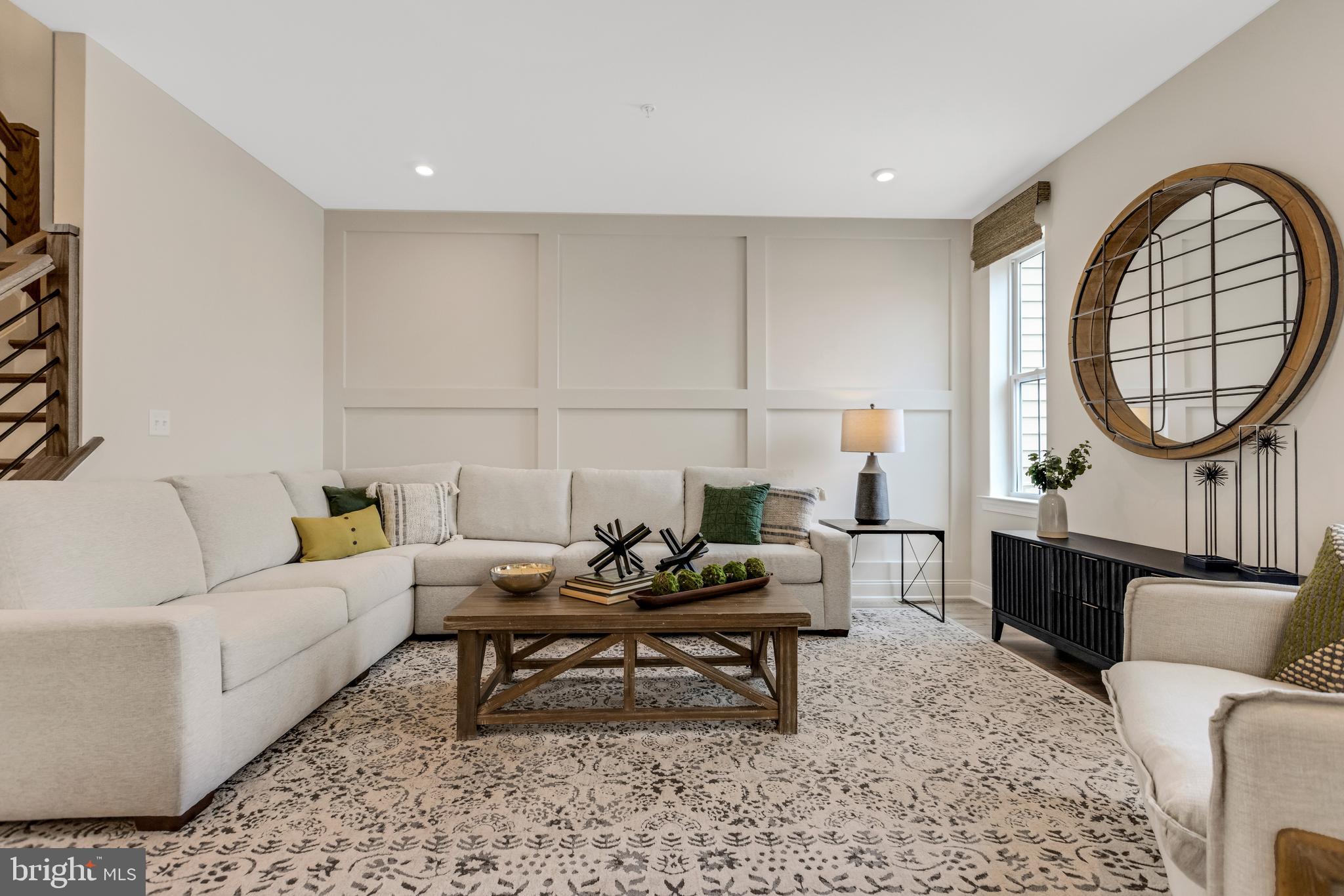 MASON SQUARE - Residential