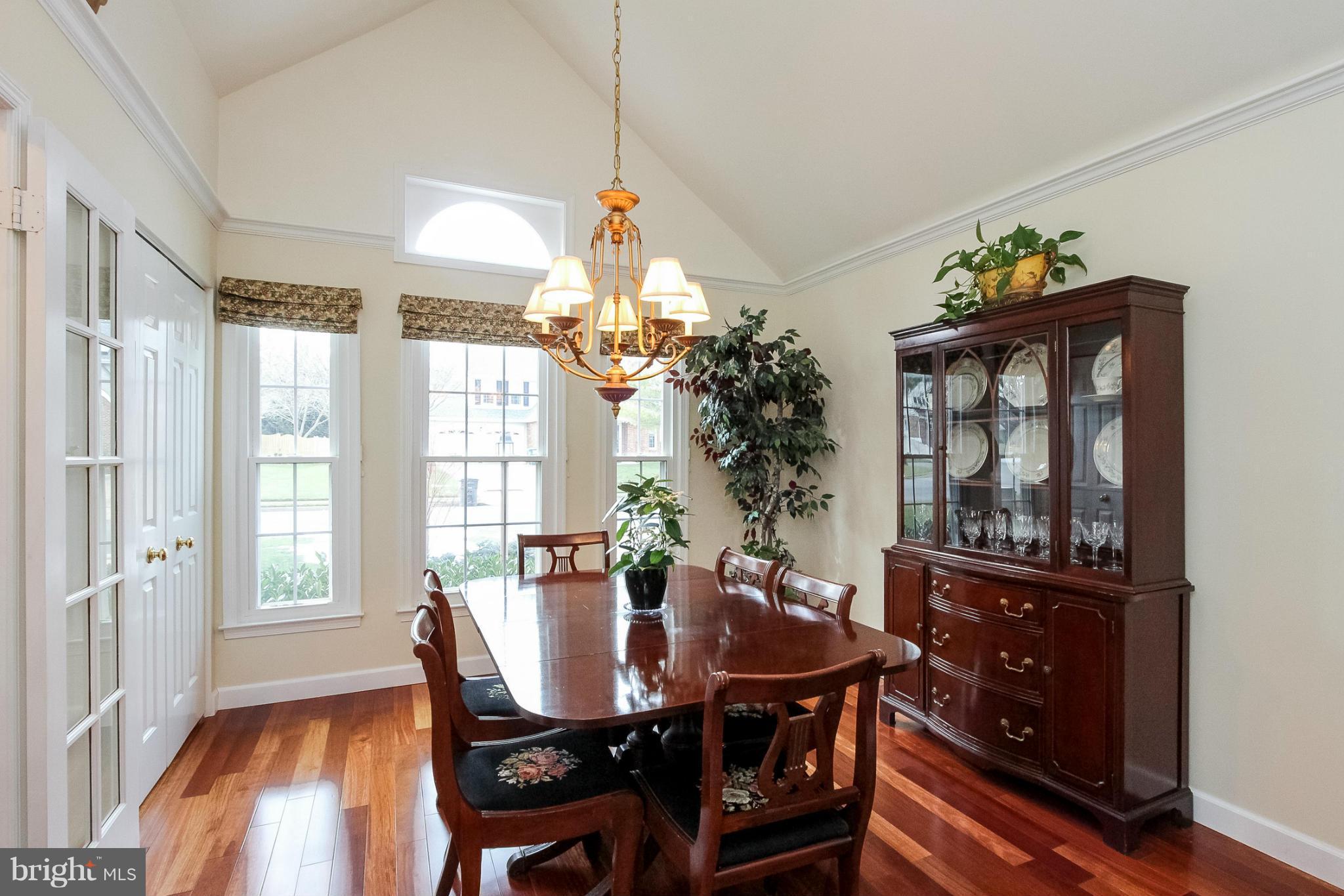 CHANTILLY HIGHLANDS - Residential