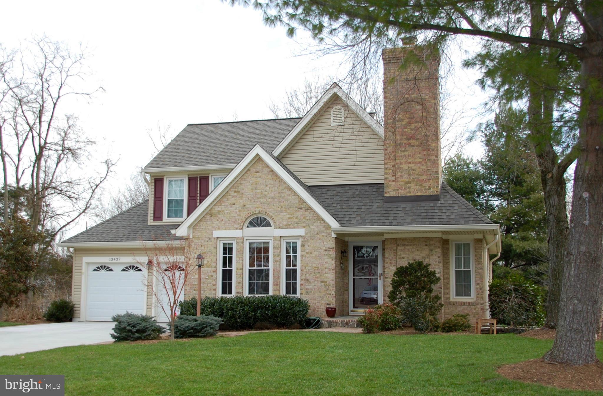 CHANTILLY HIGHLANDS - Residential