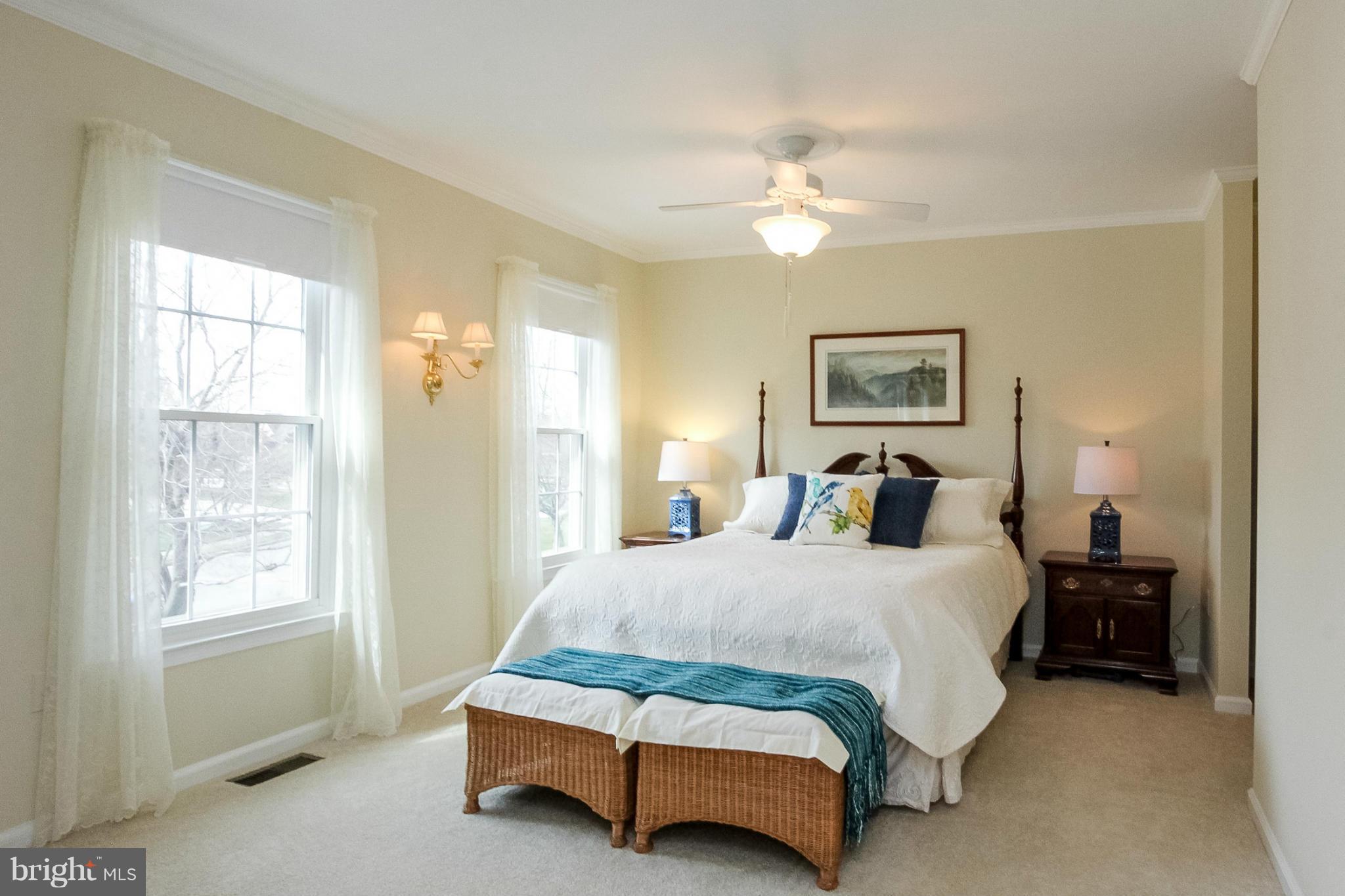 CHANTILLY HIGHLANDS - Residential