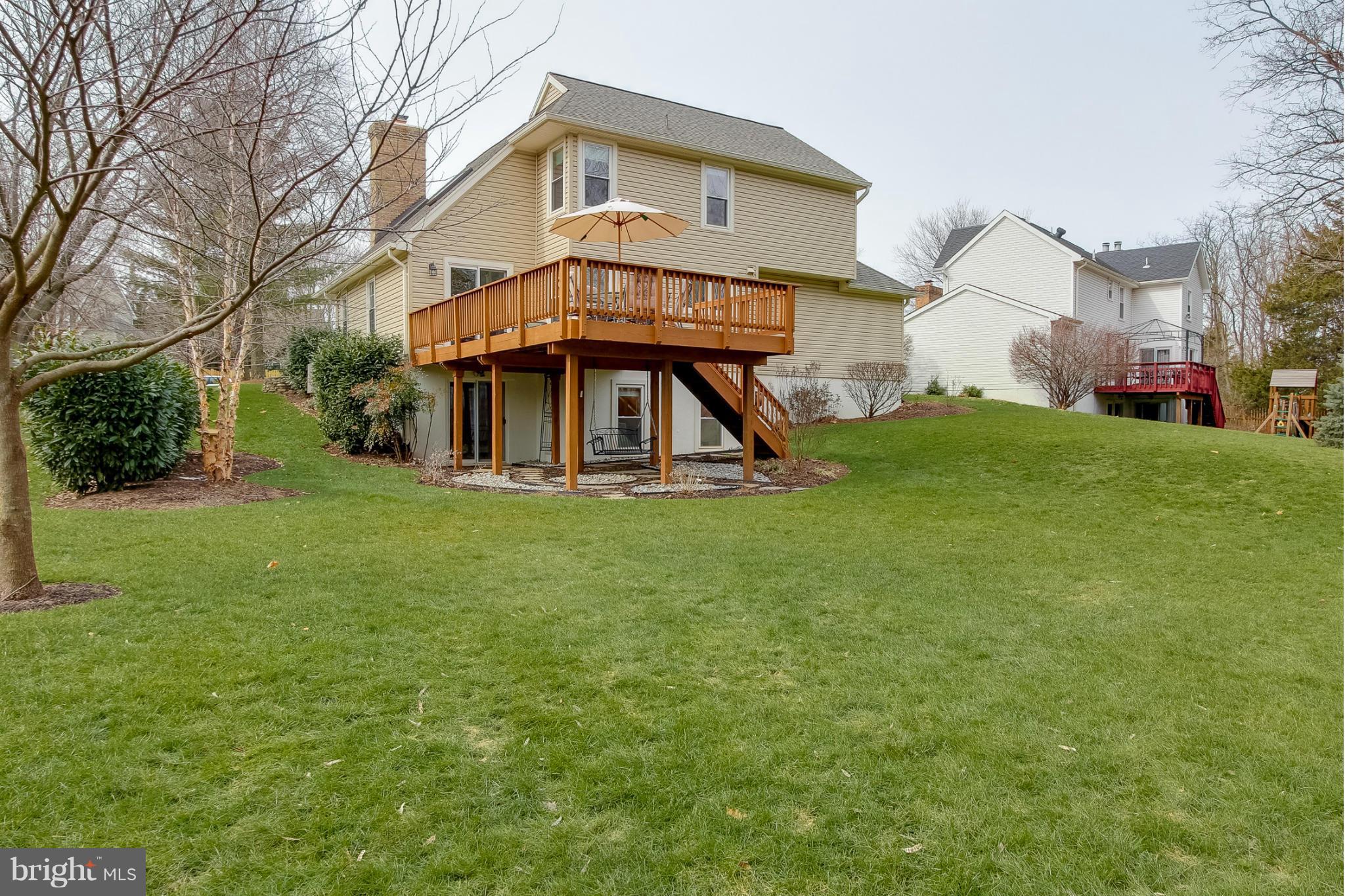 CHANTILLY HIGHLANDS - Residential