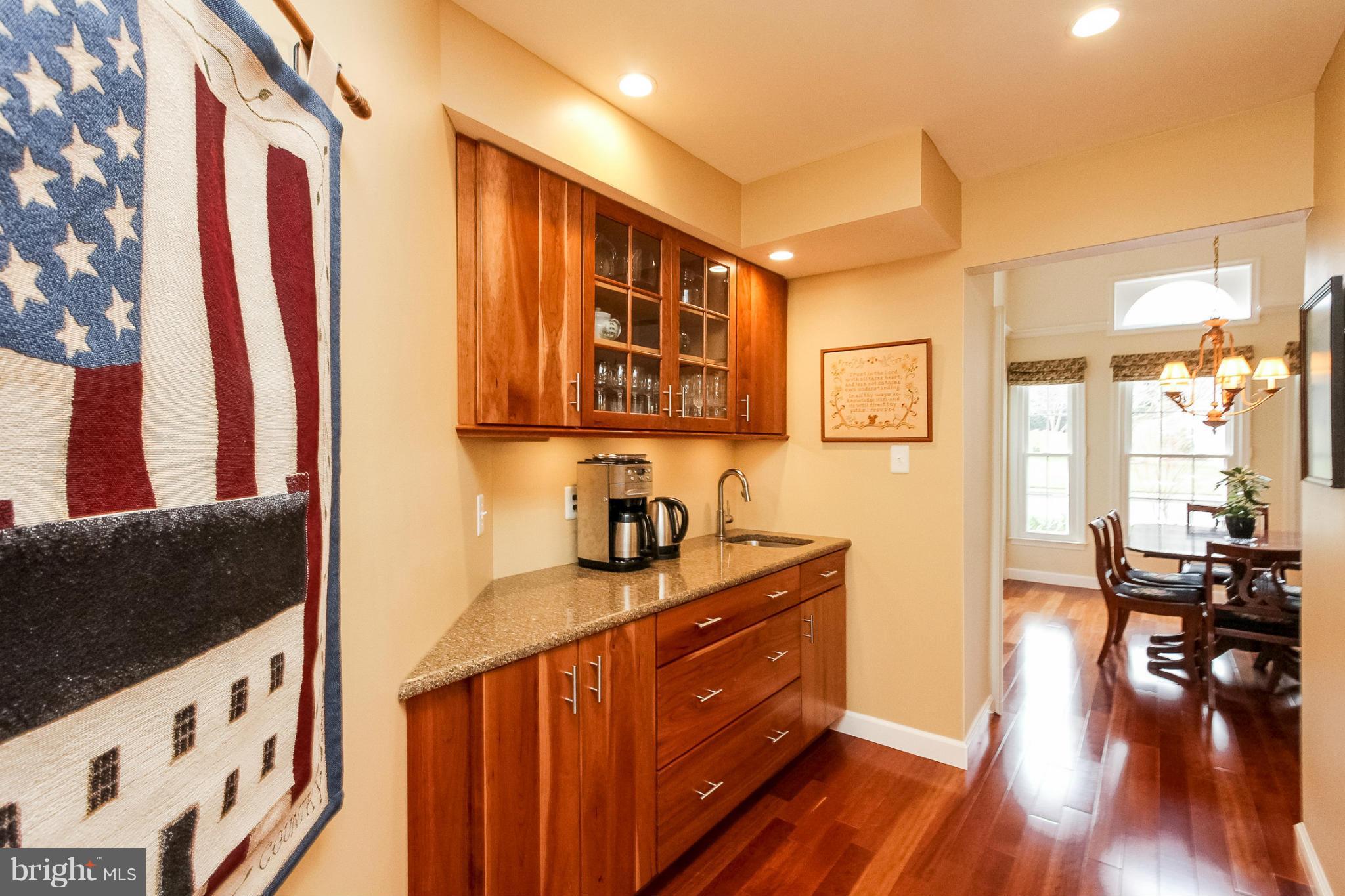 CHANTILLY HIGHLANDS - Residential