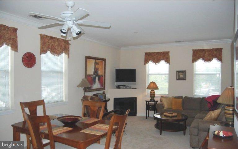 PIERSIDE AT HARBORVIEW - Residential