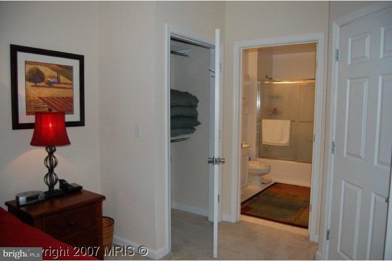 PIERSIDE AT HARBORVIEW - Residential