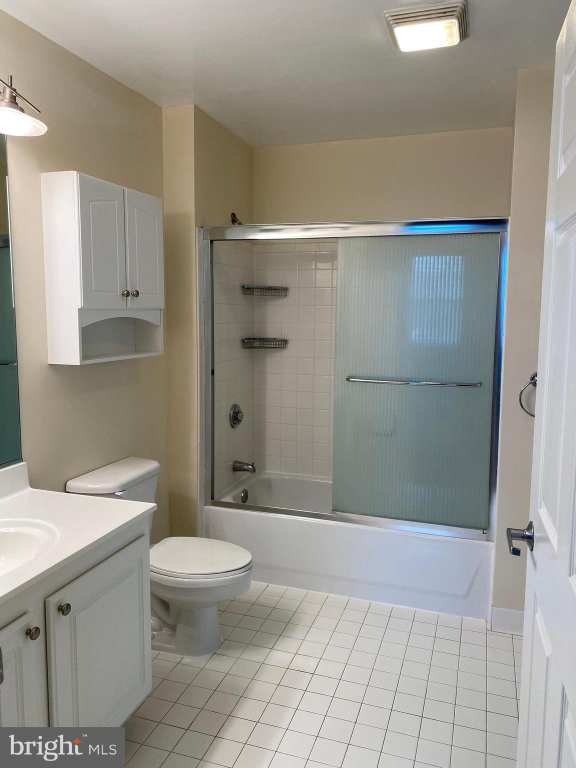 PIERSIDE AT HARBORVIEW - Residential