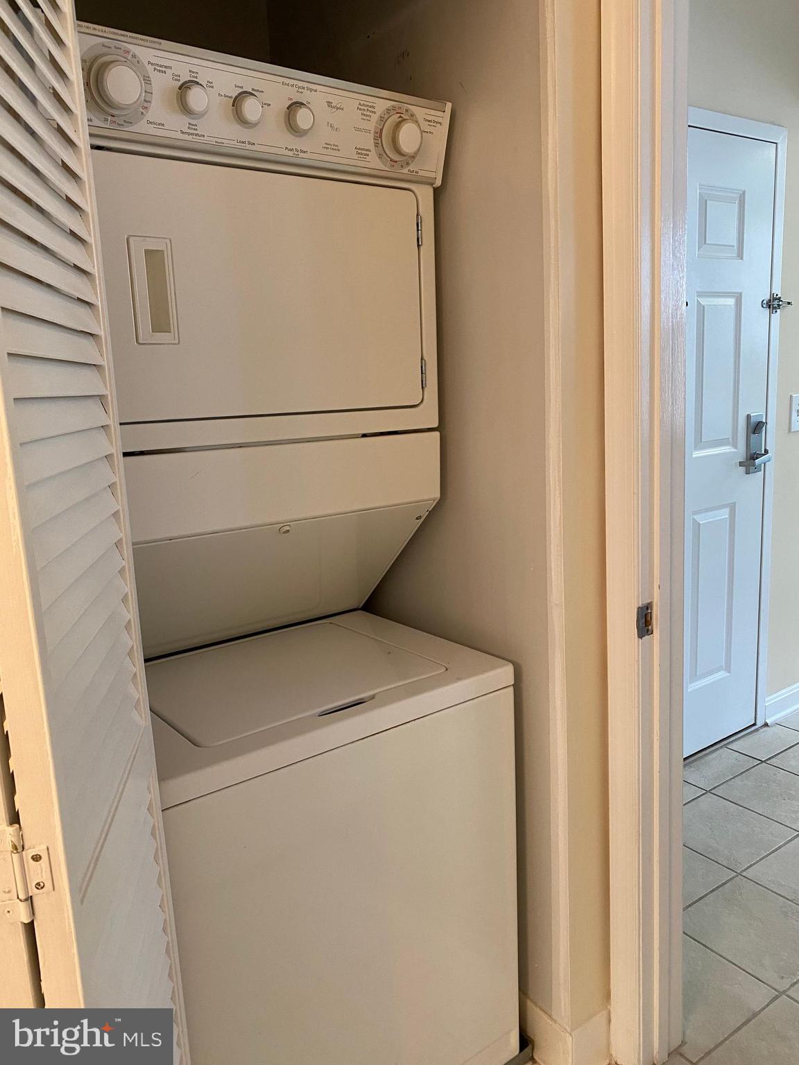 PIERSIDE AT HARBORVIEW - Residential