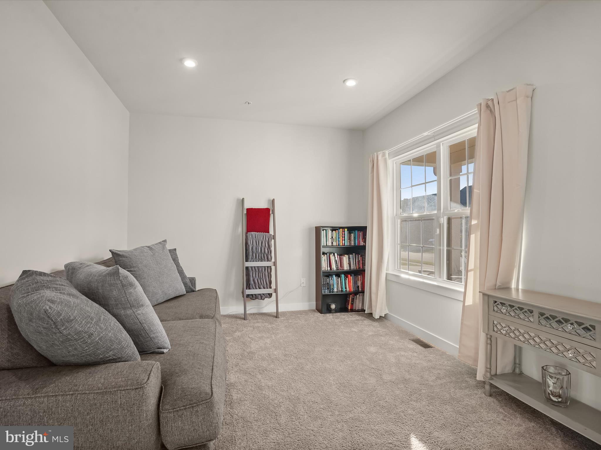 CHRISTOPHER POINTE - Residential