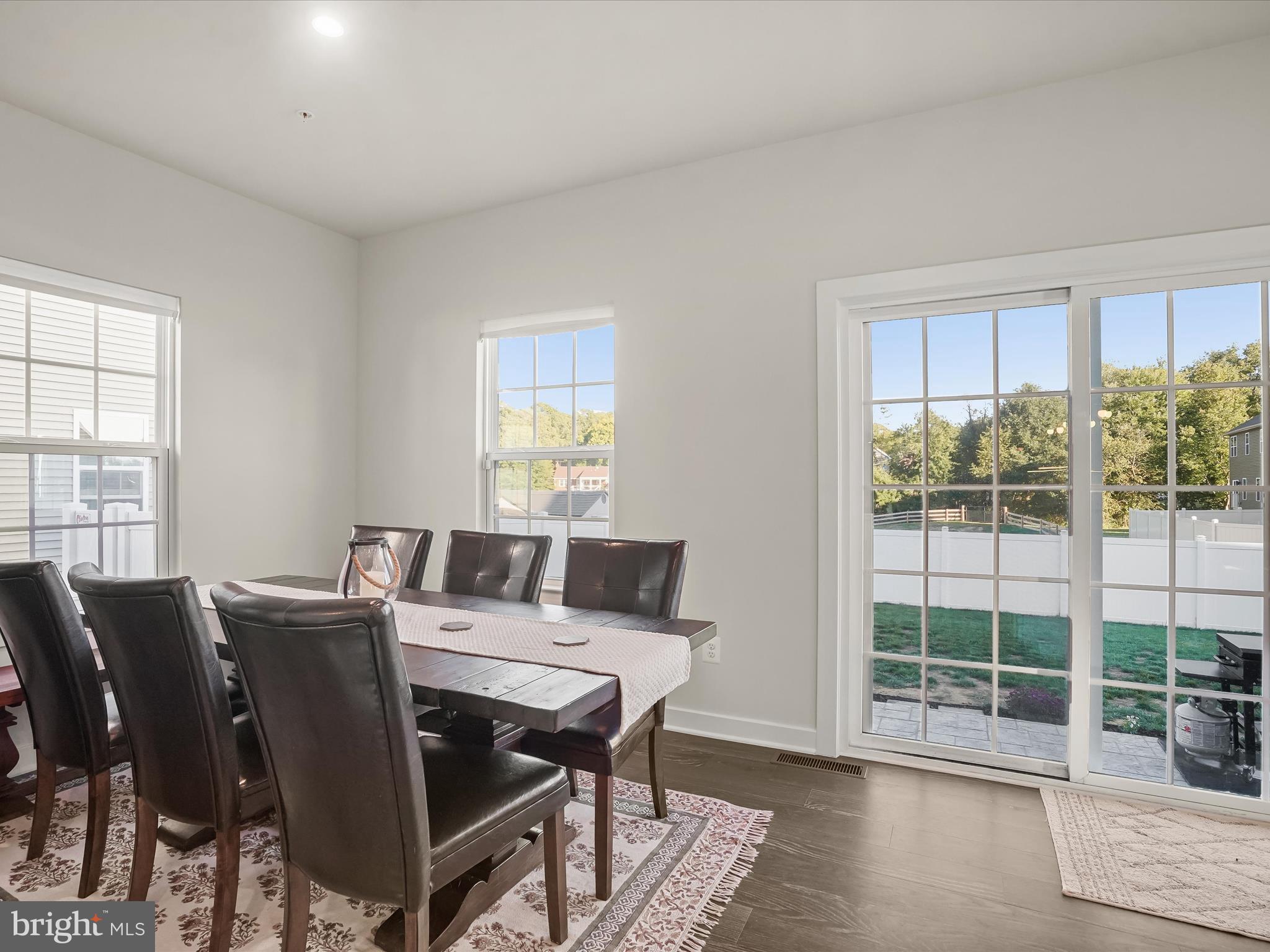 CHRISTOPHER POINTE - Residential