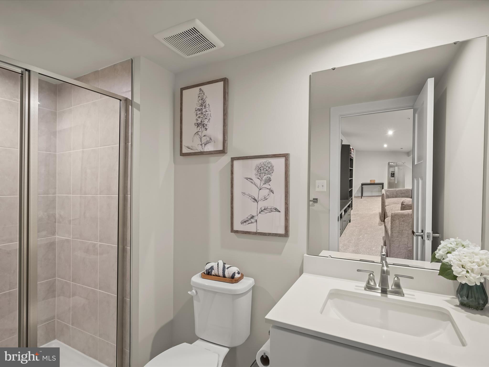 CHRISTOPHER POINTE - Residential