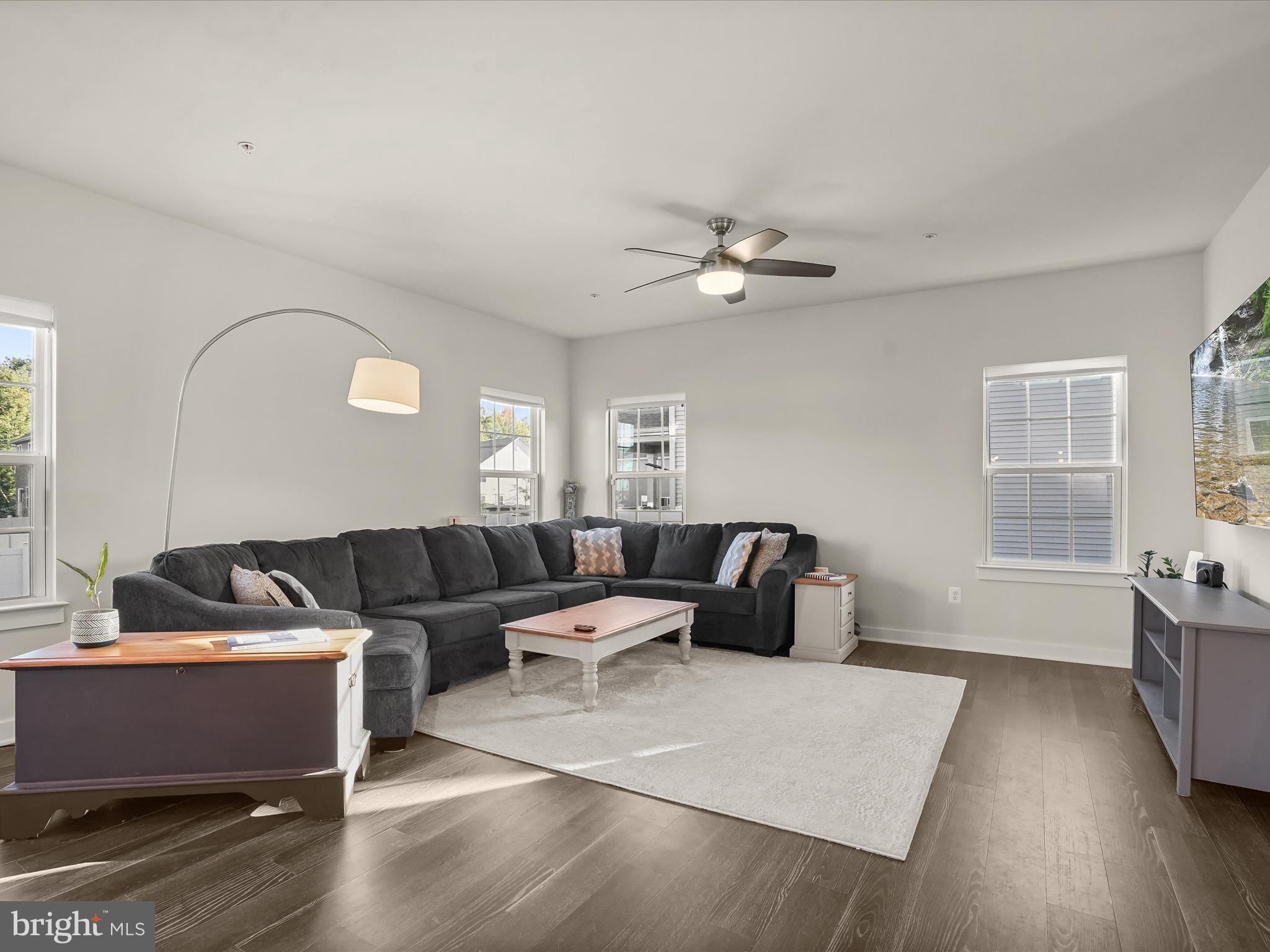 CHRISTOPHER POINTE - Residential