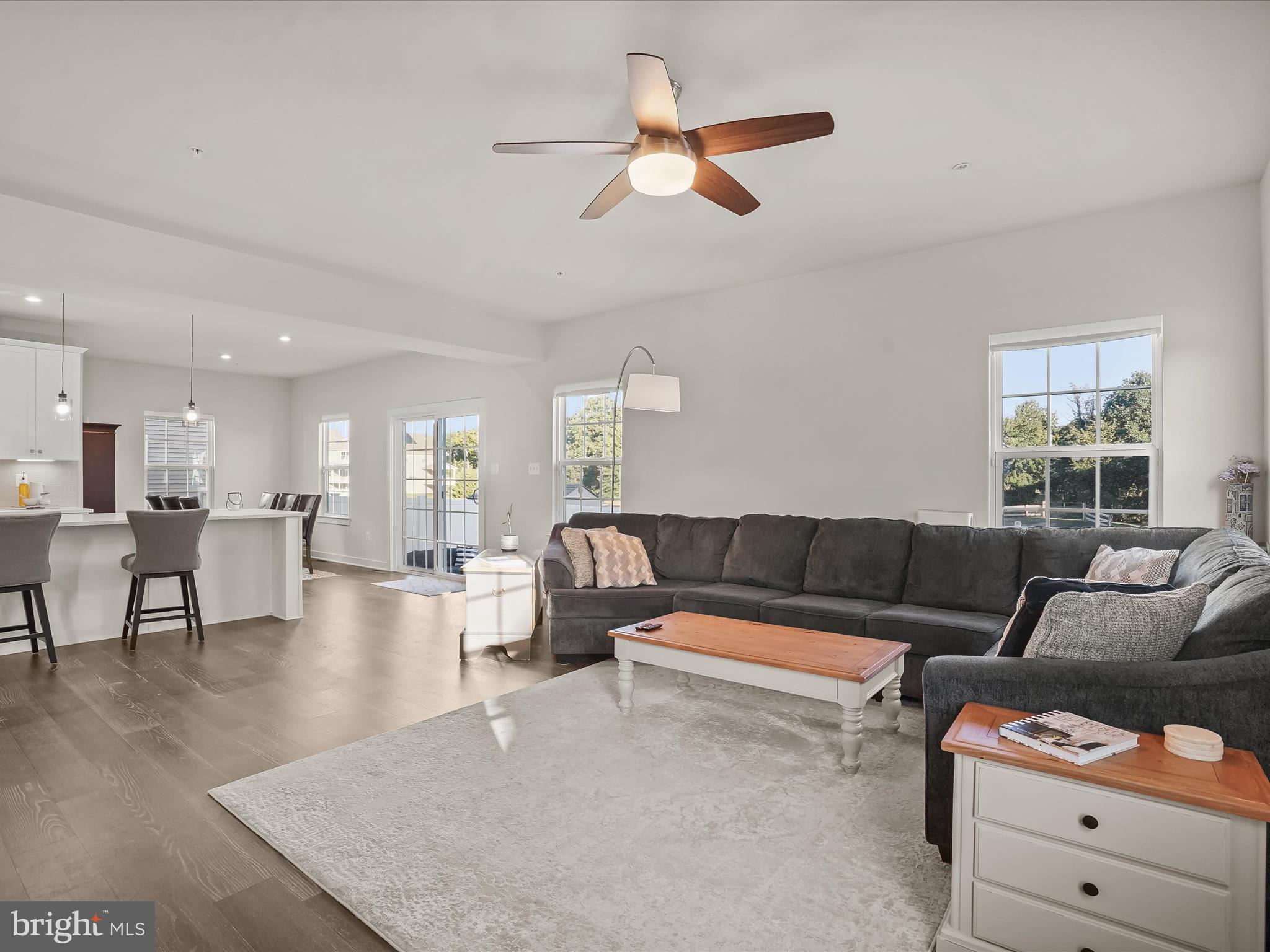 CHRISTOPHER POINTE - Residential