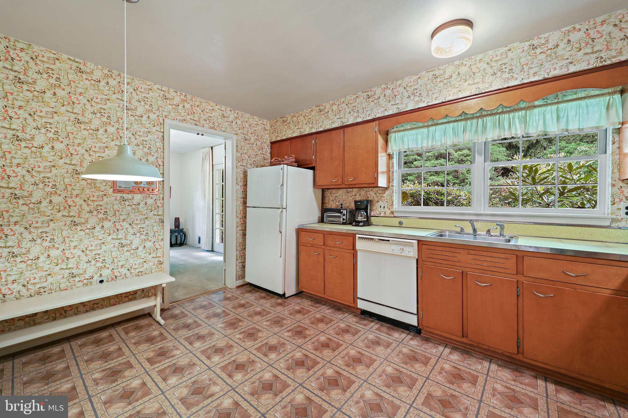 RIVERCREST - Residential