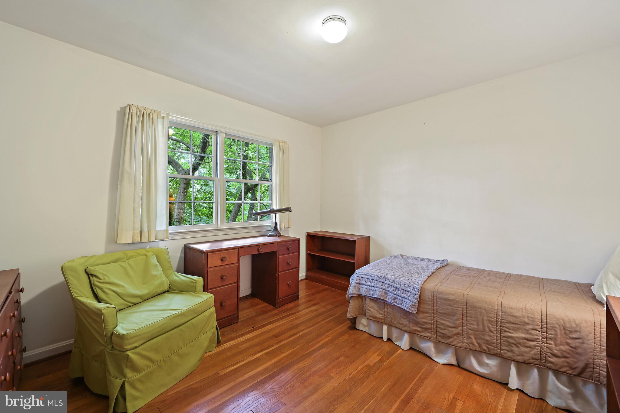 RIVERCREST - Residential