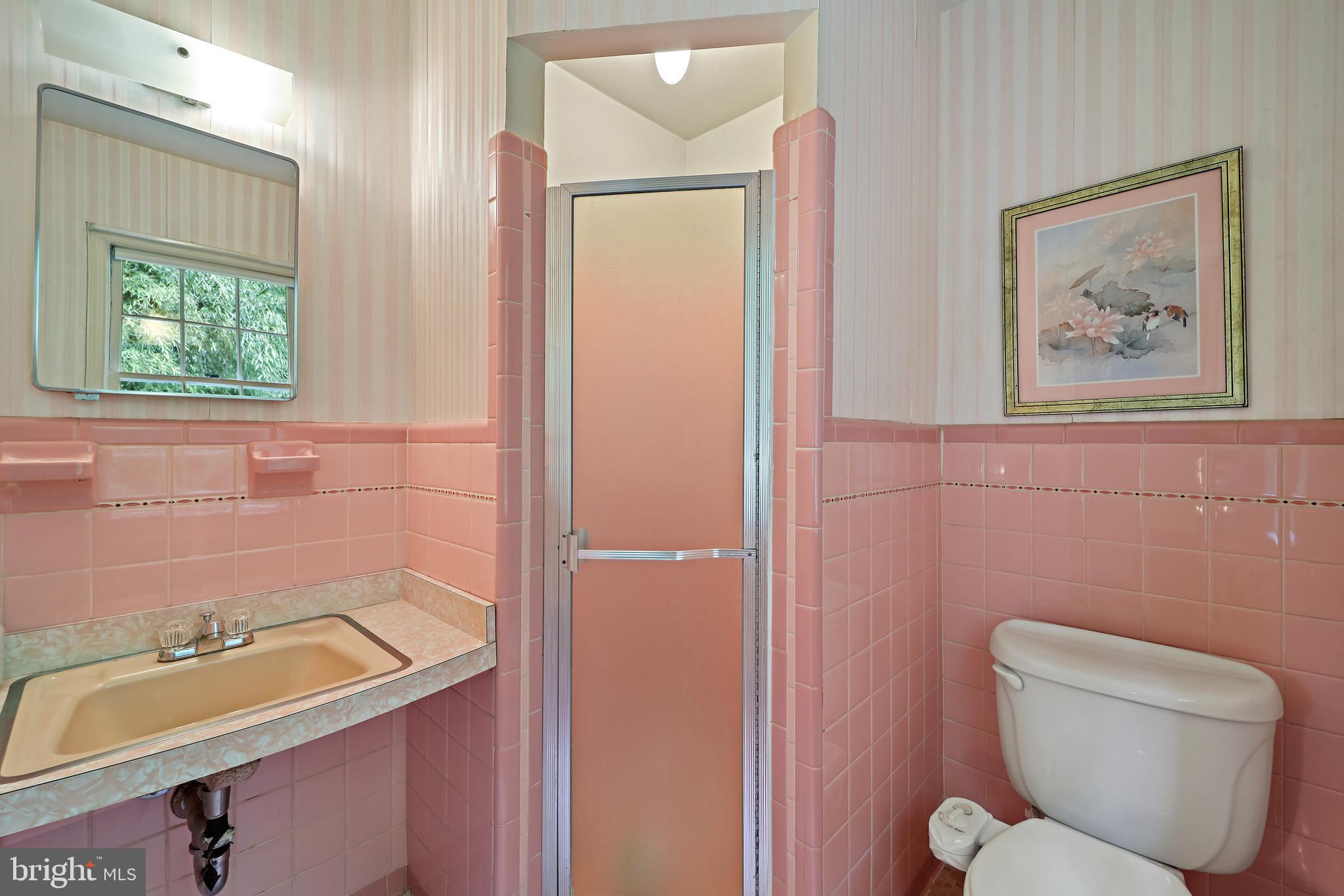 RIVERCREST - Residential