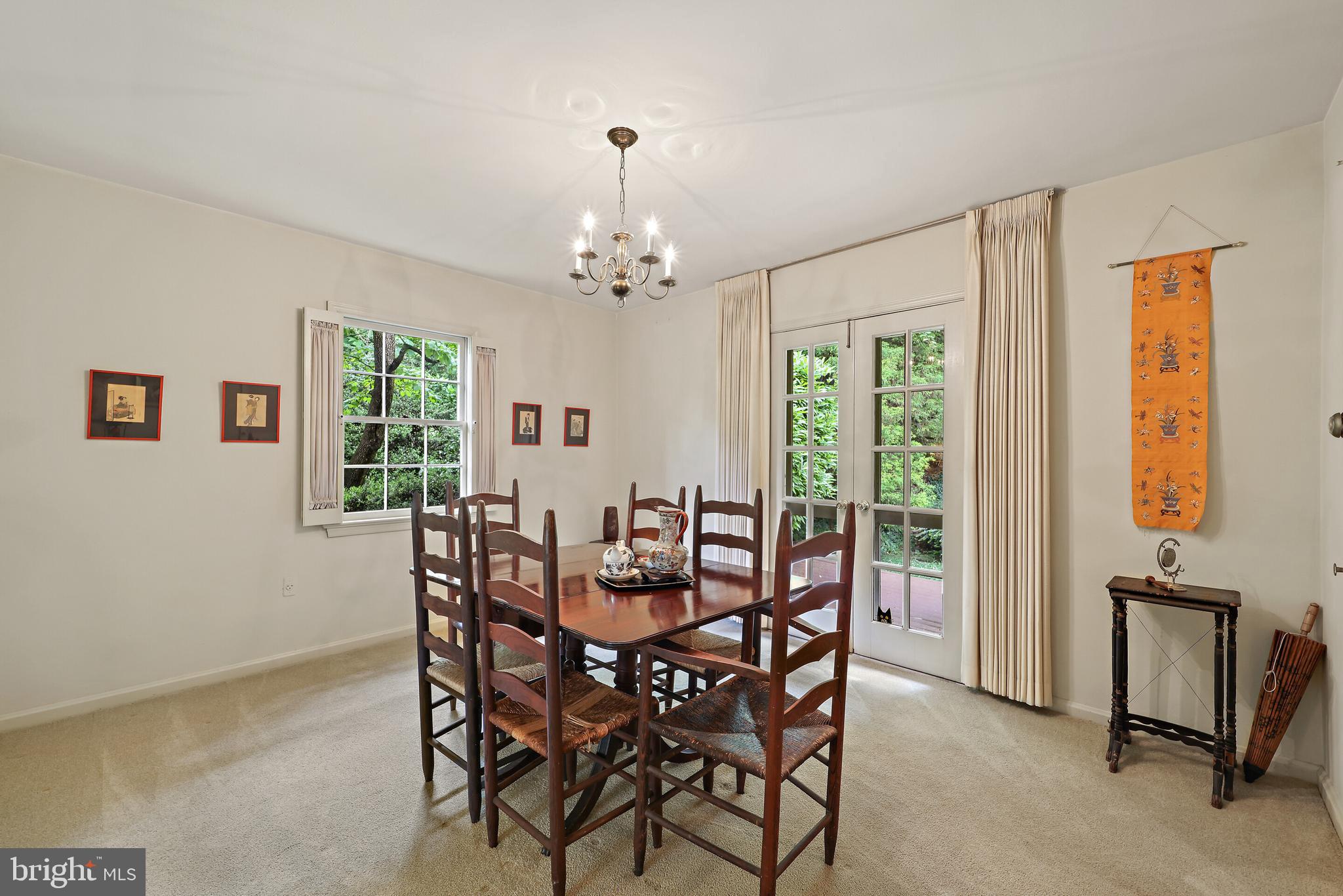 RIVERCREST - Residential