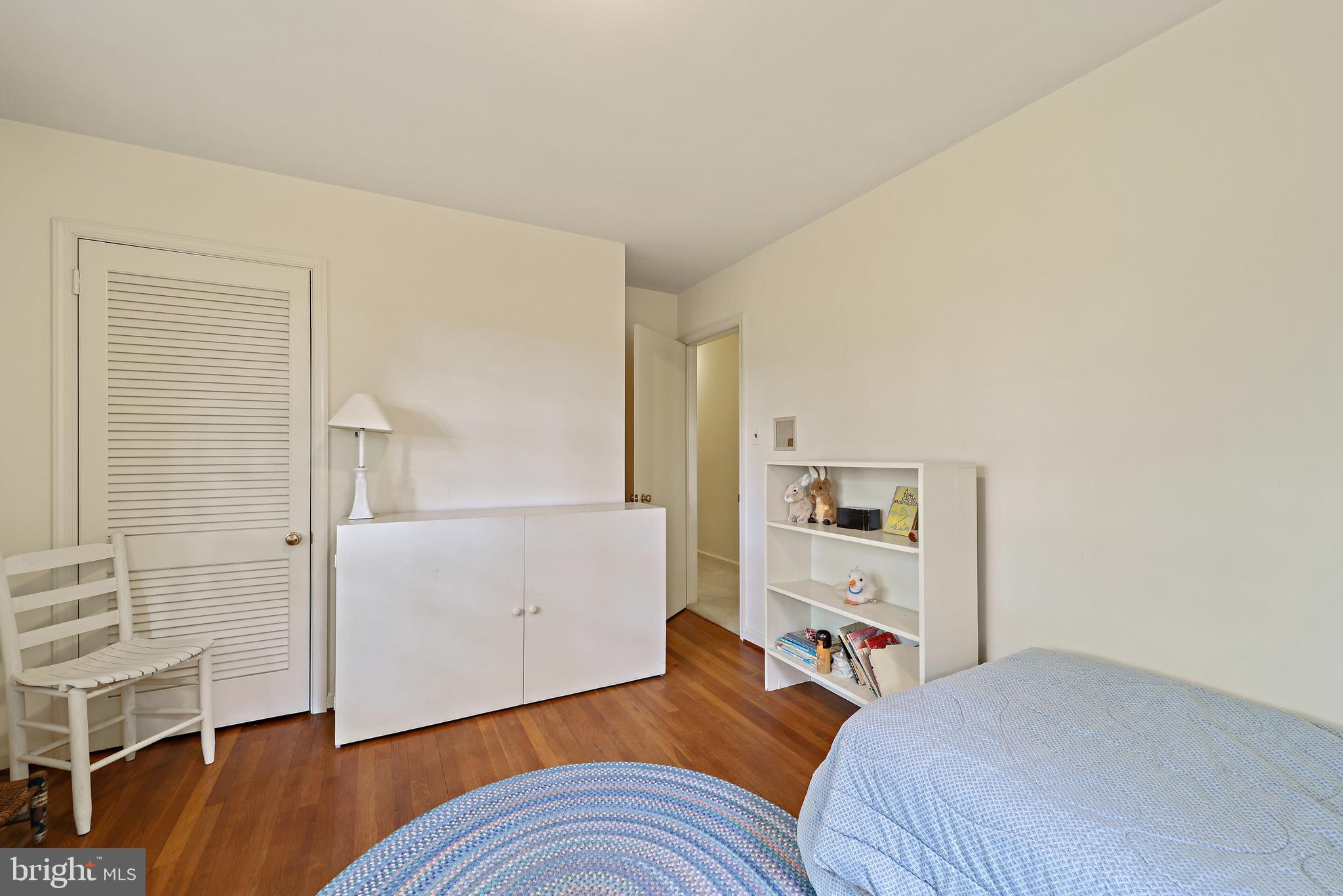 RIVERCREST - Residential