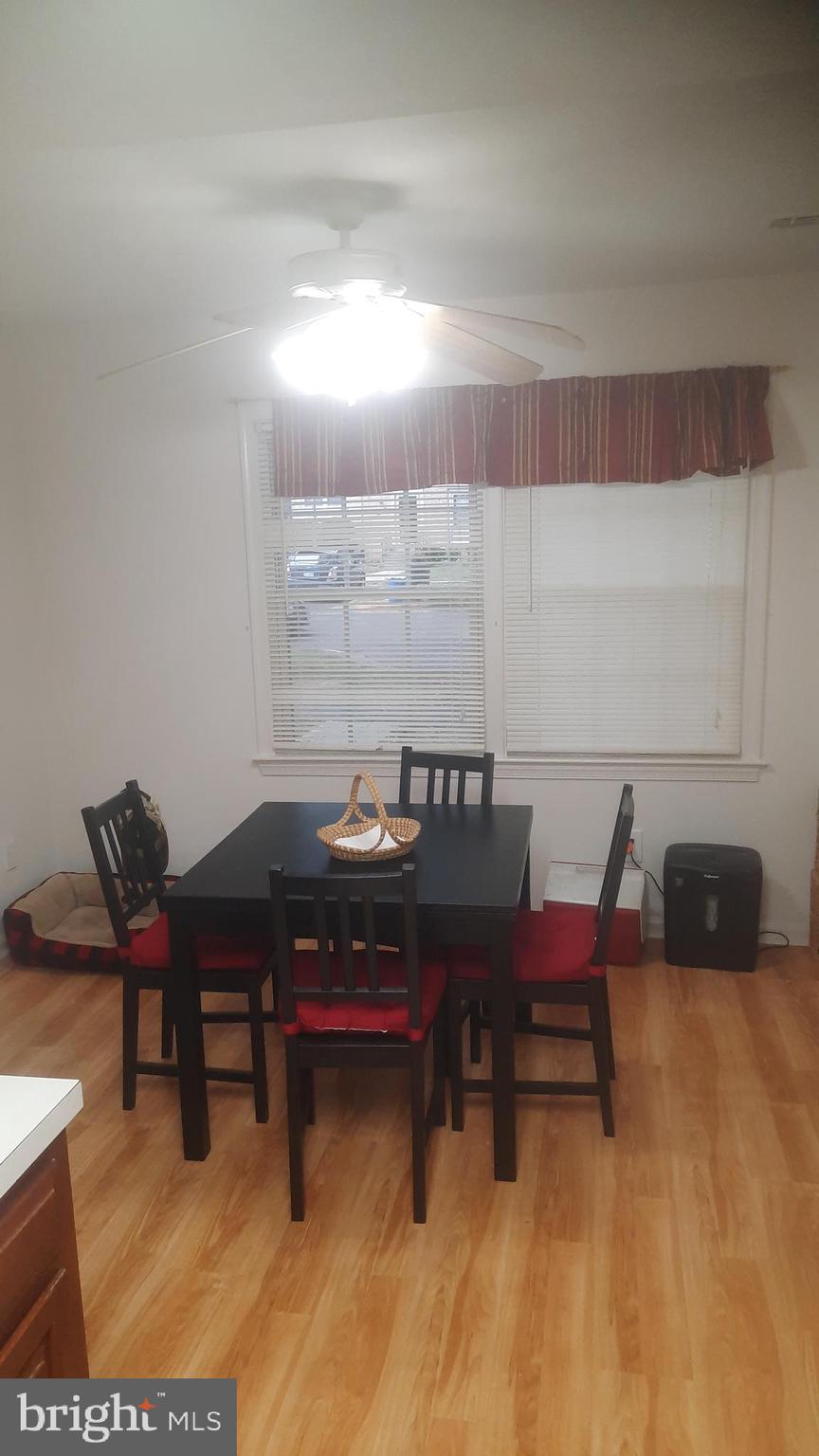 LAKE RIDGE - Residential