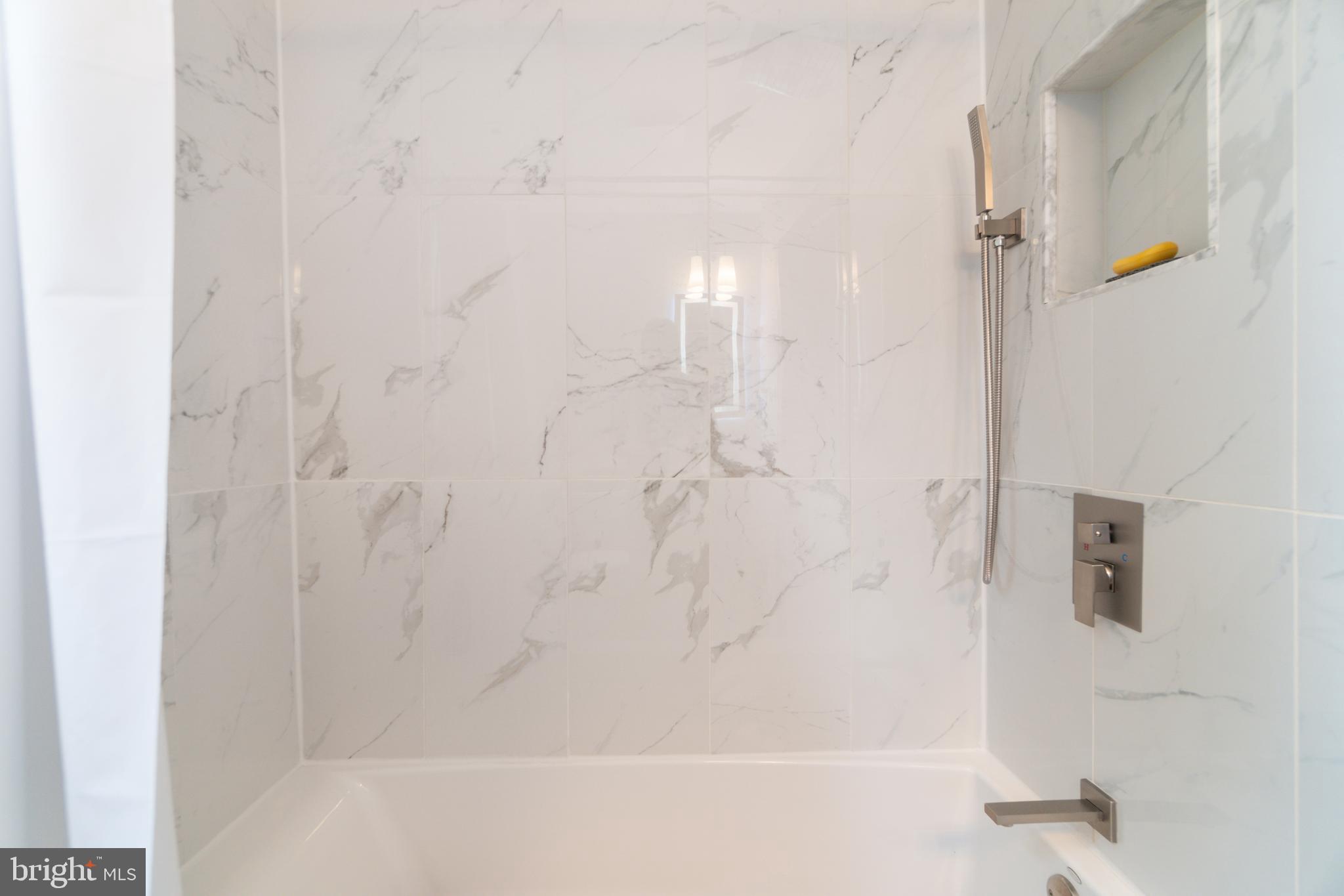 FAIRLAND ACRES - Residential