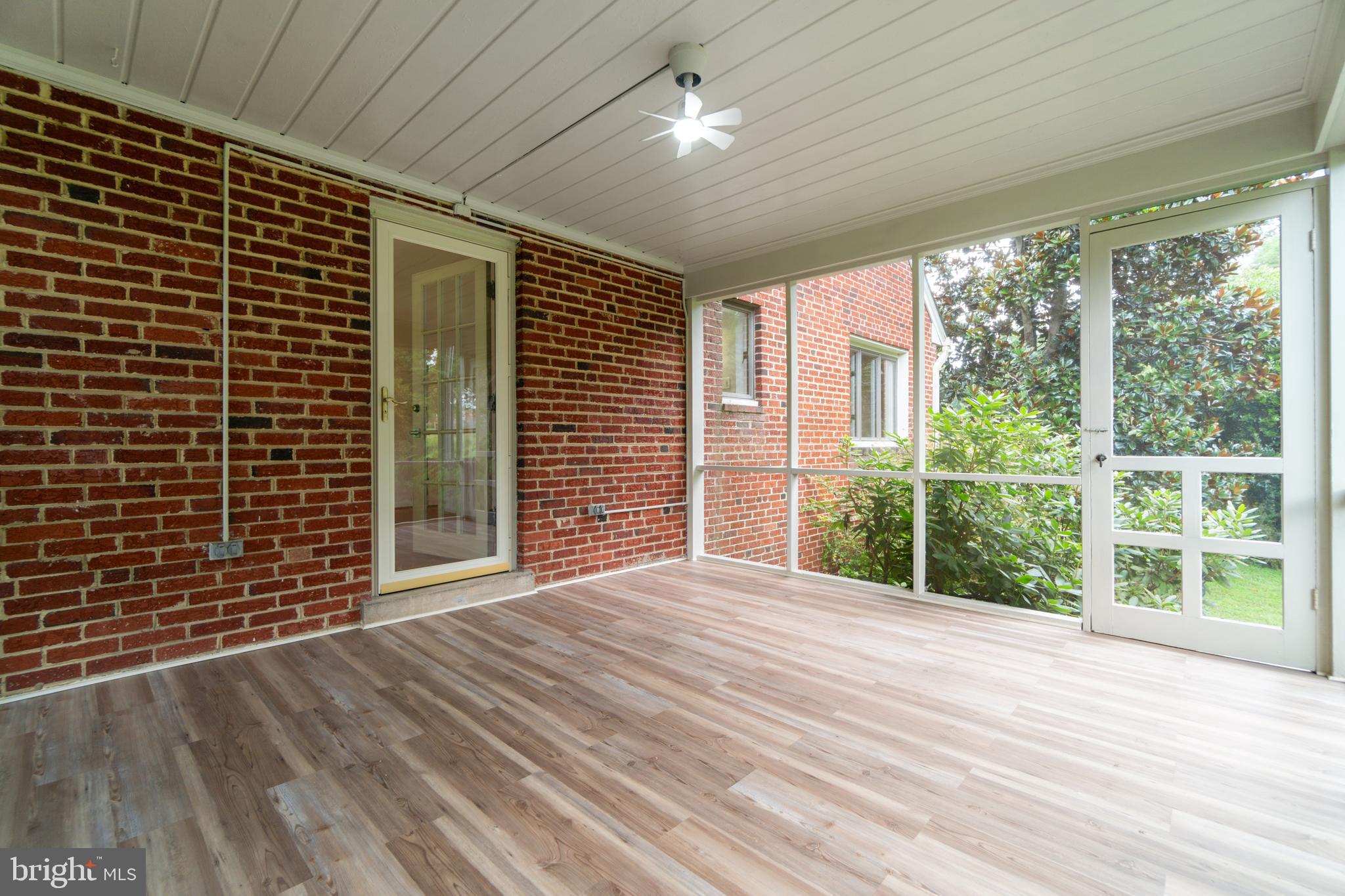 FAIRLAND ACRES - Residential