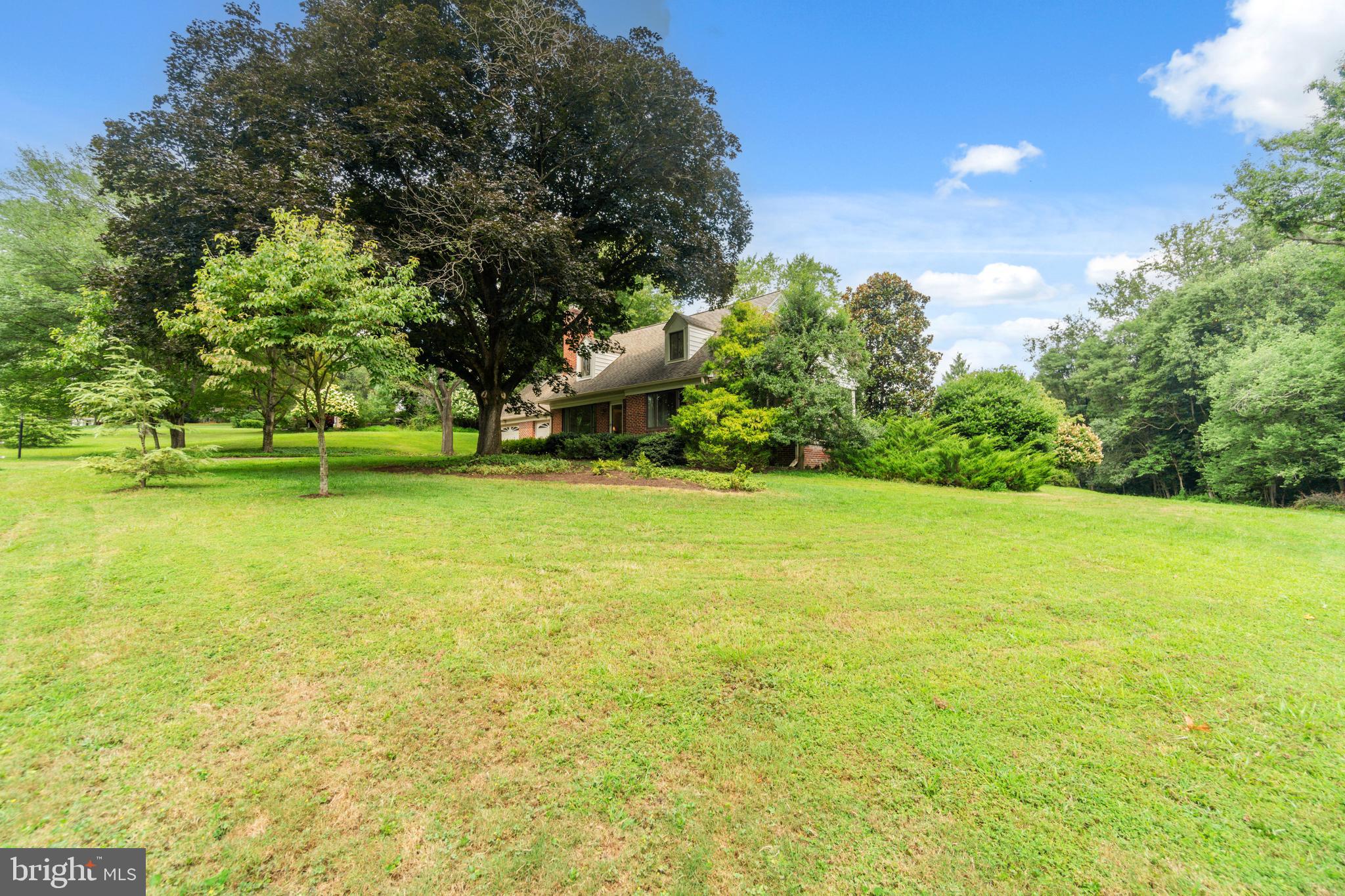 FAIRLAND ACRES - Residential